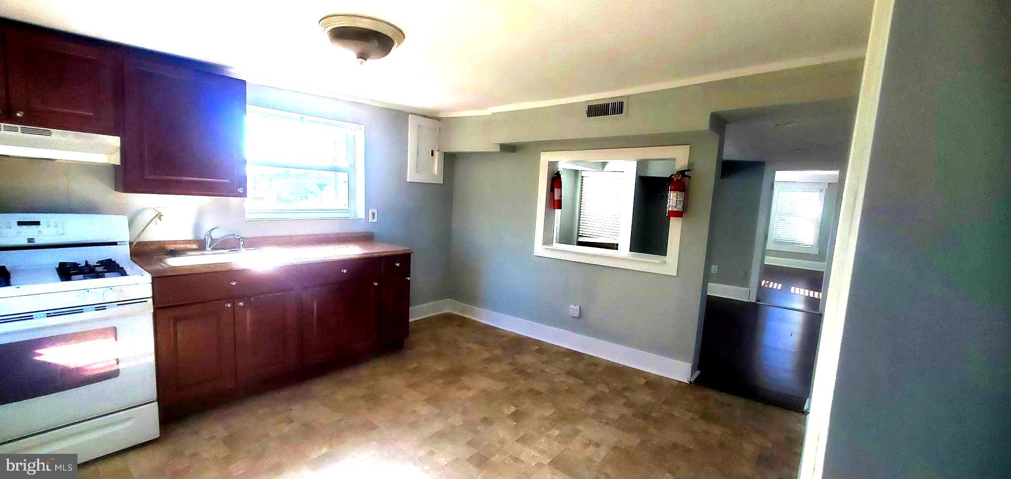 101 BLACK HORSE PIKE 2