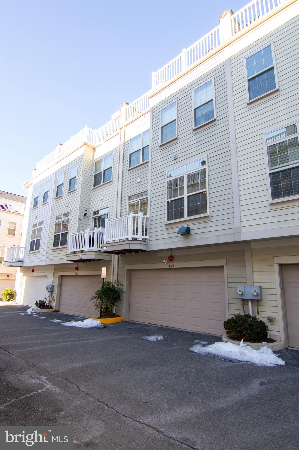 420 N GEORGE MASON DRIVE N