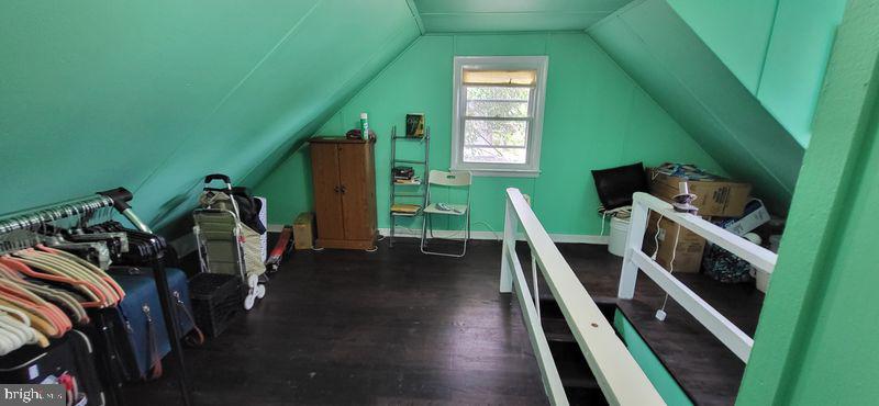 LANDOVER HILLS - Residential