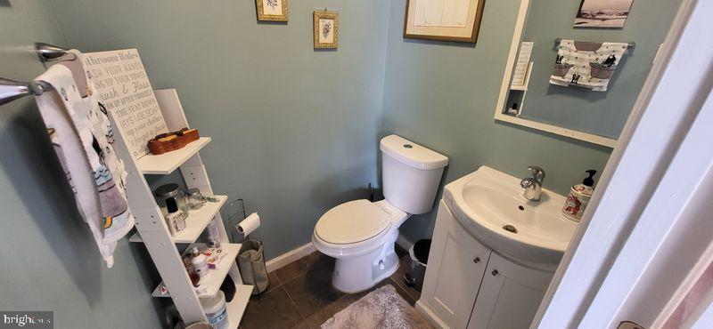 LANDOVER HILLS - Residential