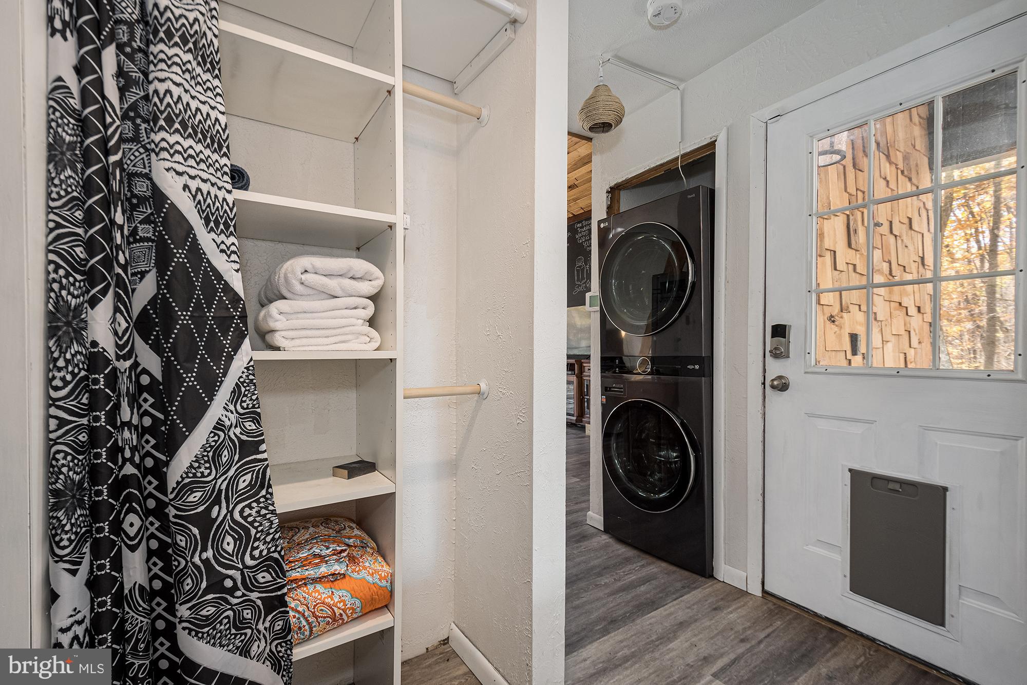 ALPINE LAKE  RESORT - Residential