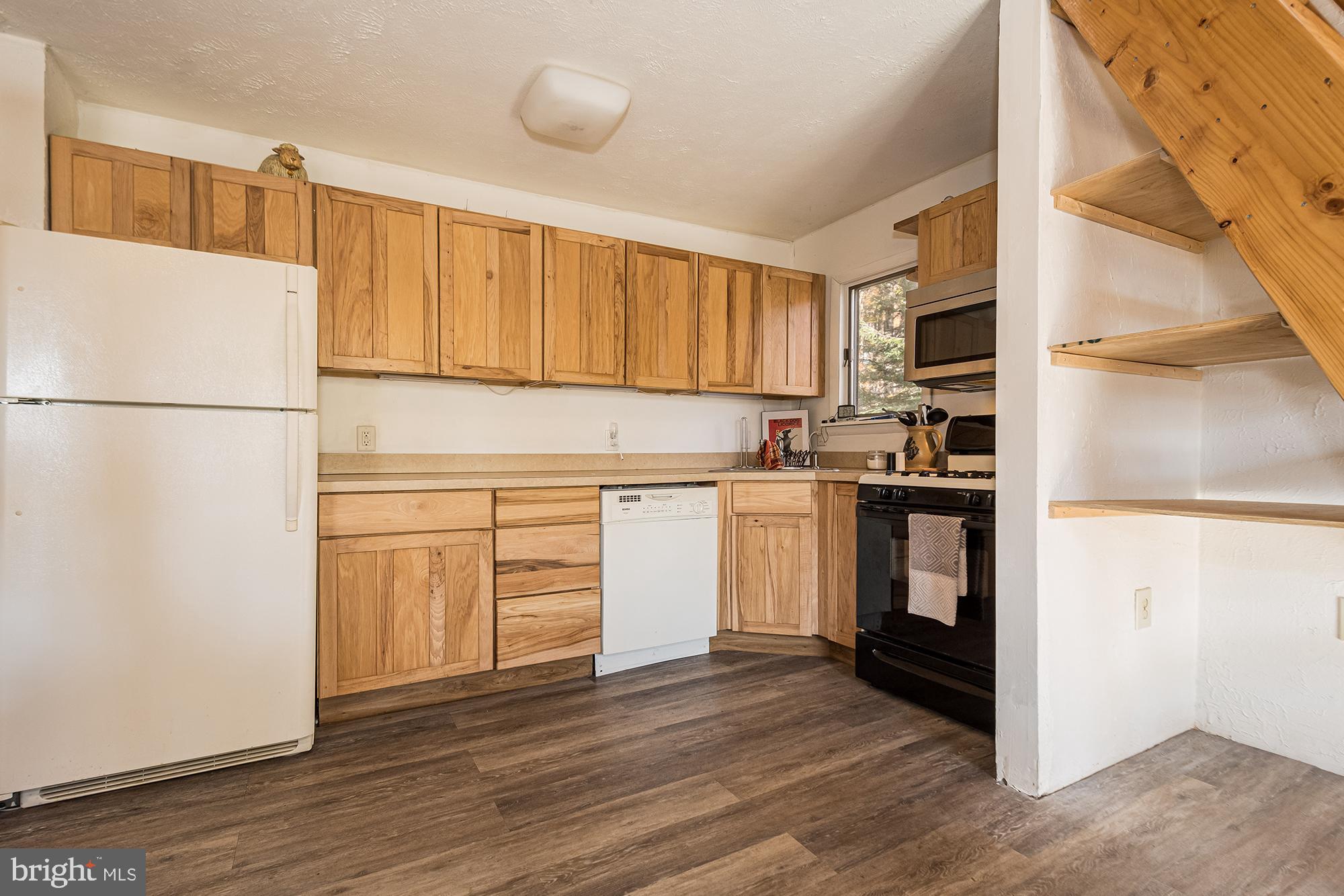 ALPINE LAKE  RESORT - Residential