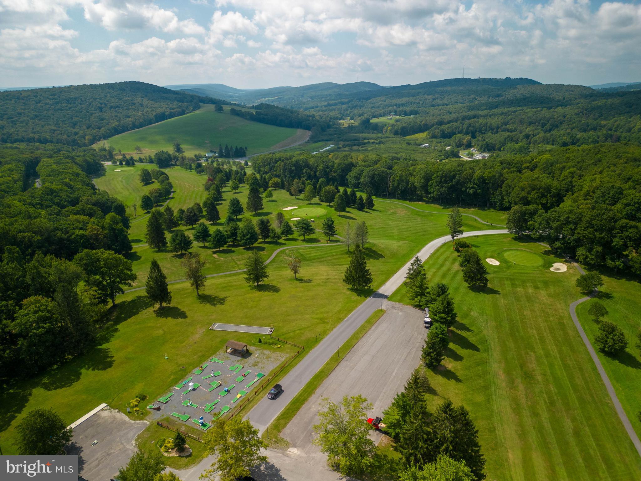 ALPINE LAKE  RESORT - Residential