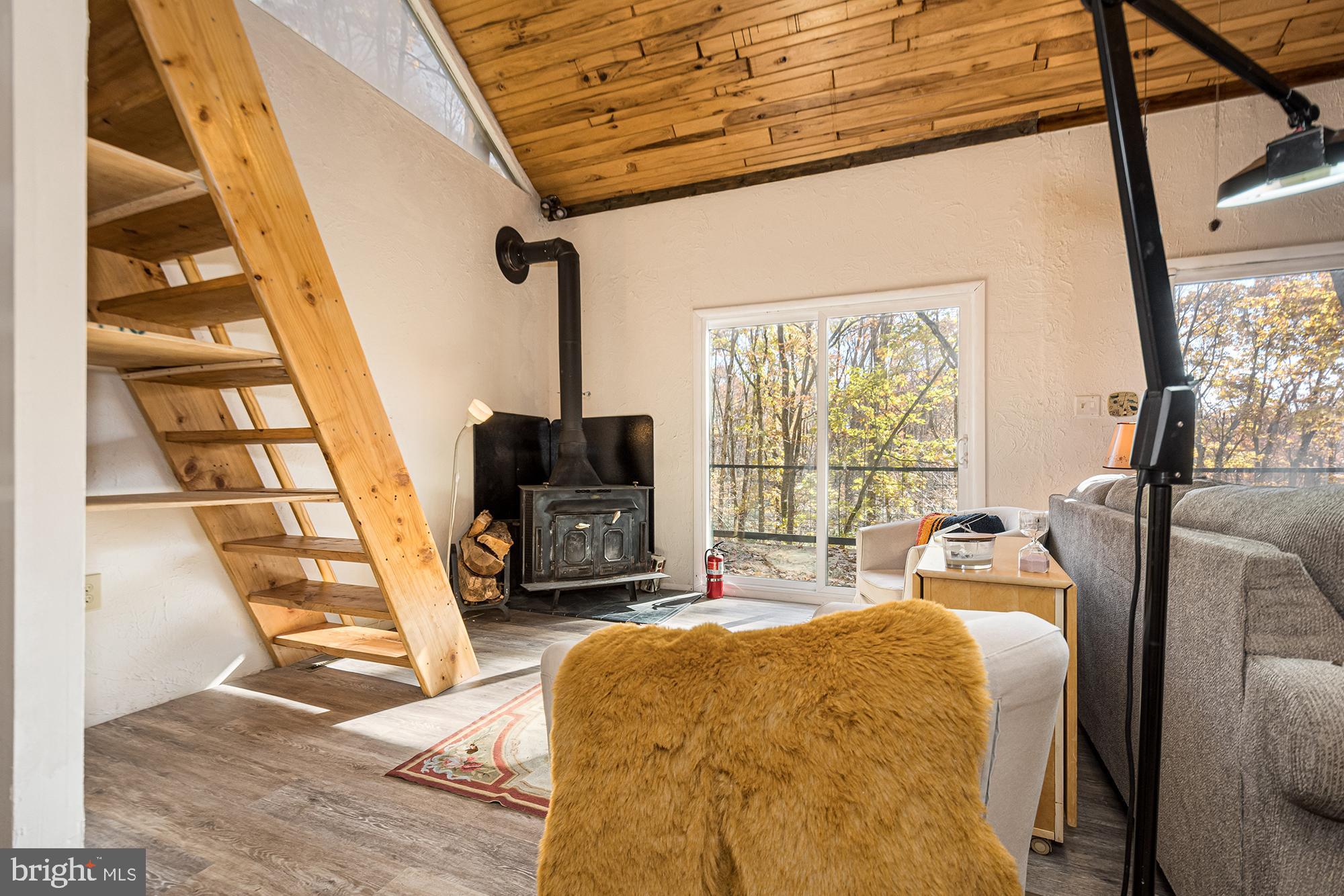 ALPINE LAKE  RESORT - Residential