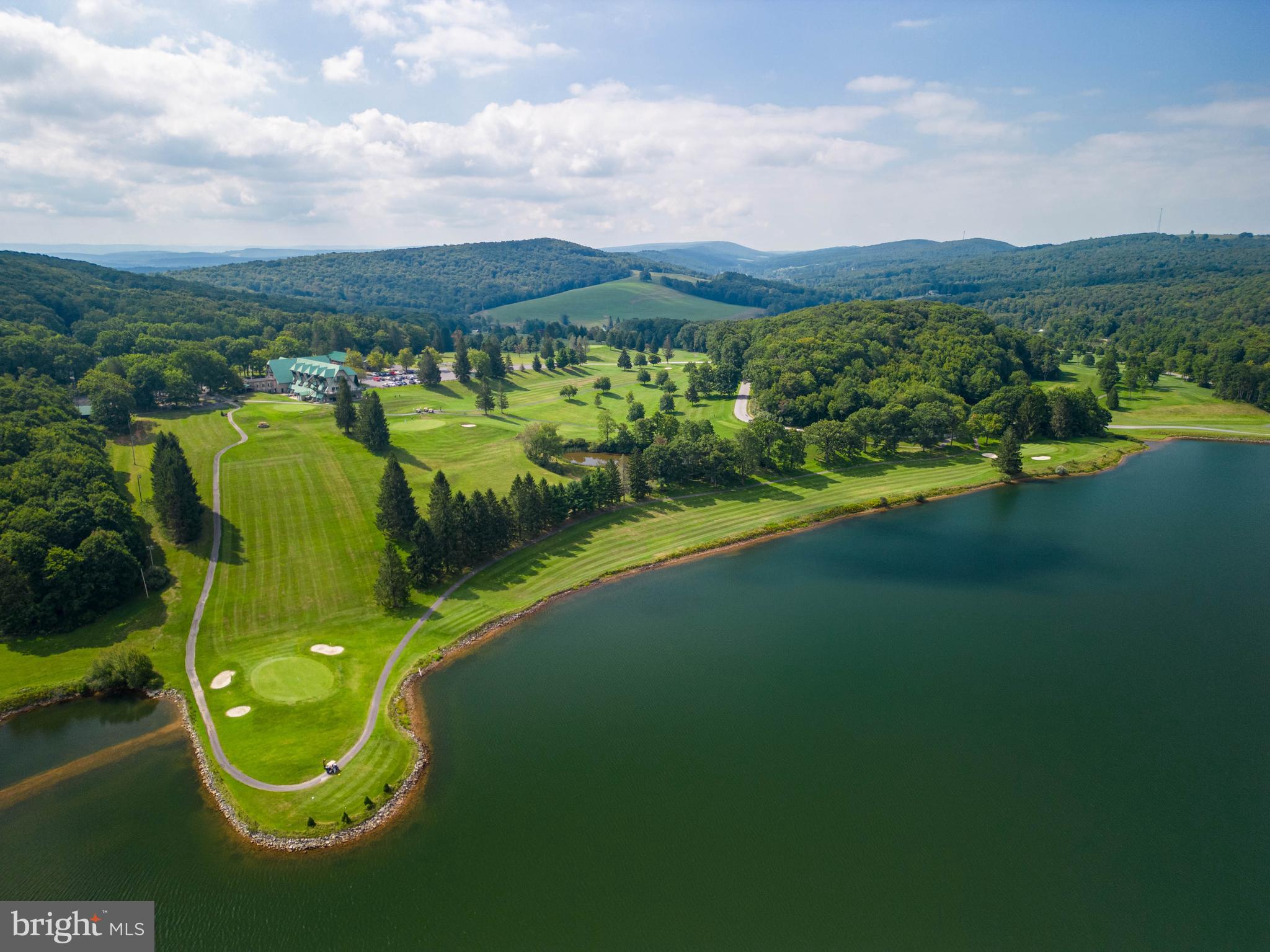 ALPINE LAKE  RESORT - Residential