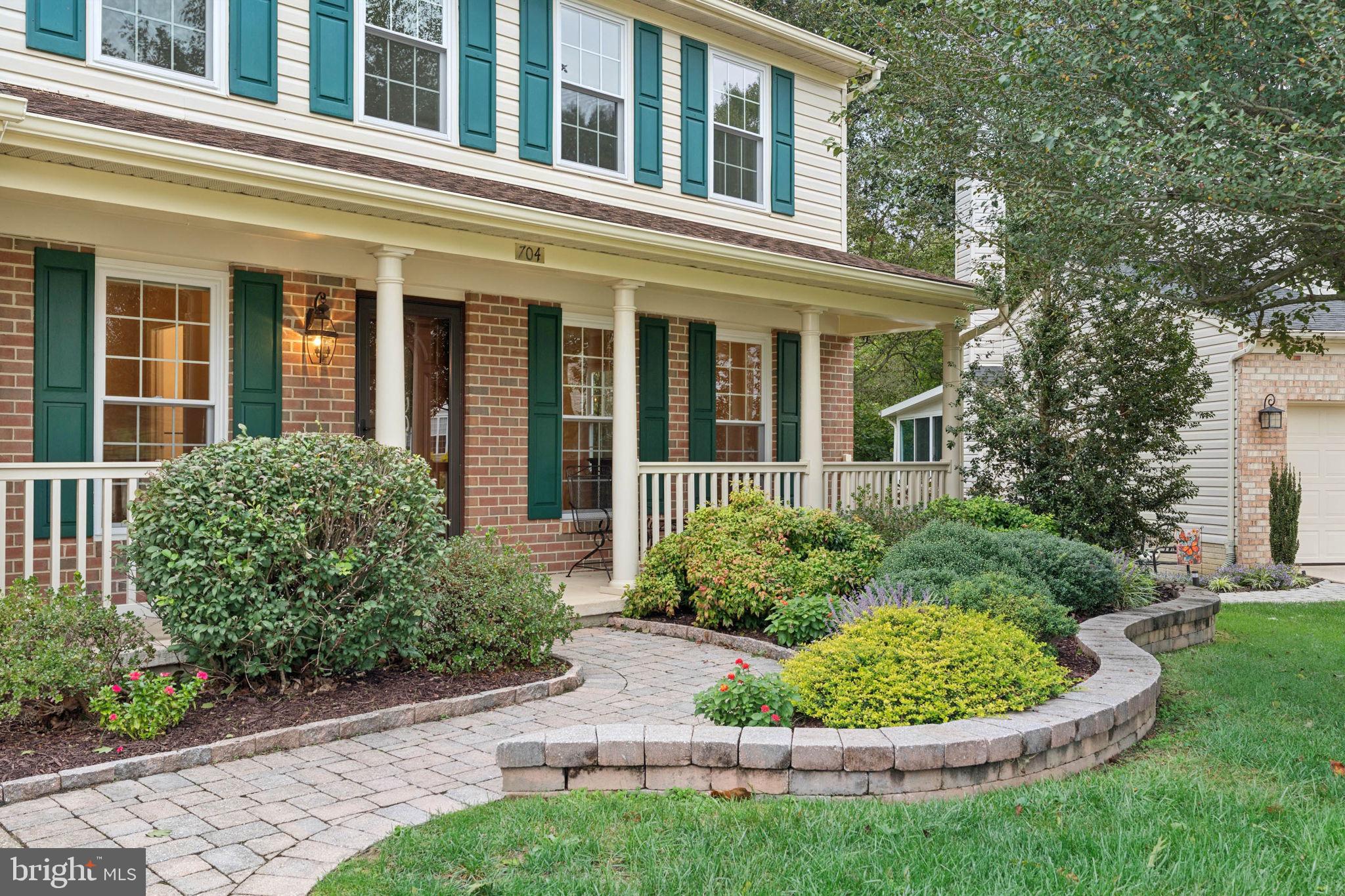 704 ROSEFIELD COURT