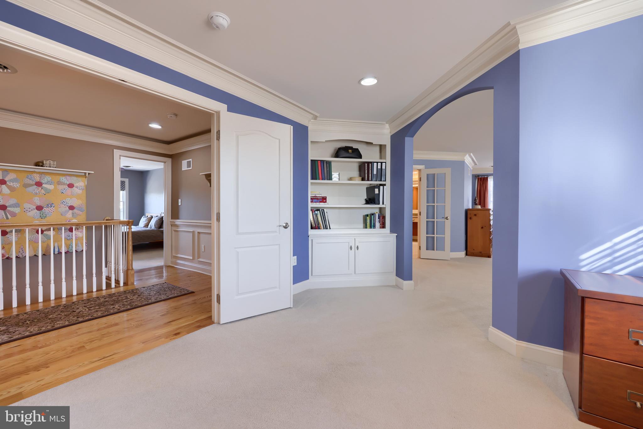 LAUREL POND NORTH - Residential