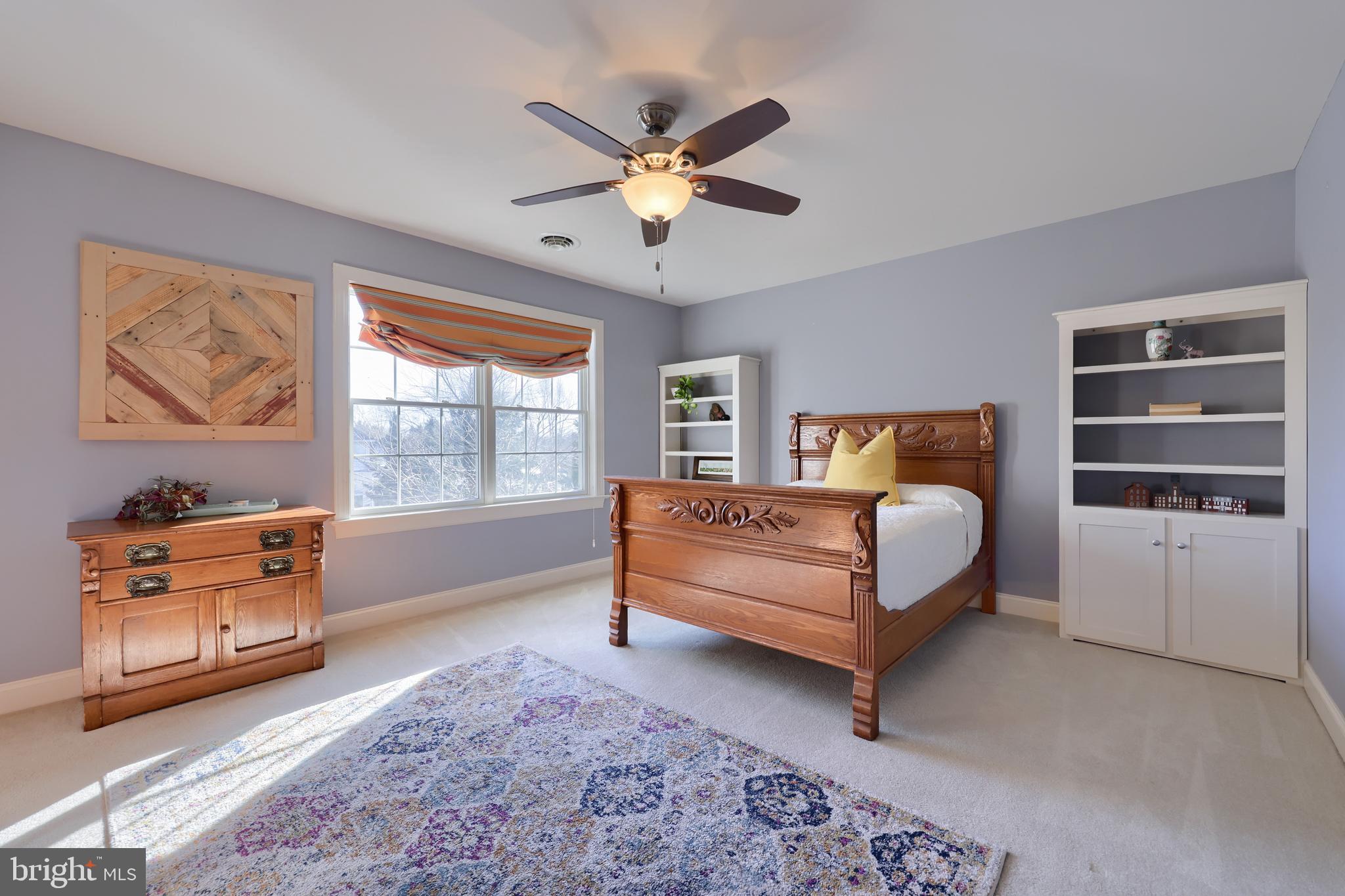 LAUREL POND NORTH - Residential