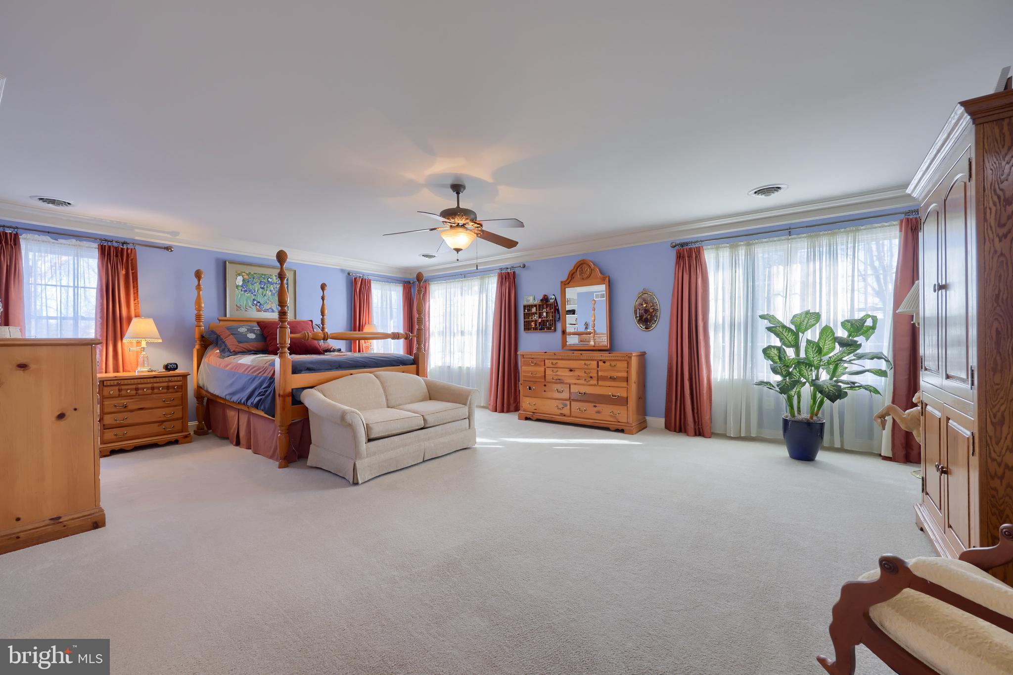 LAUREL POND NORTH - Residential