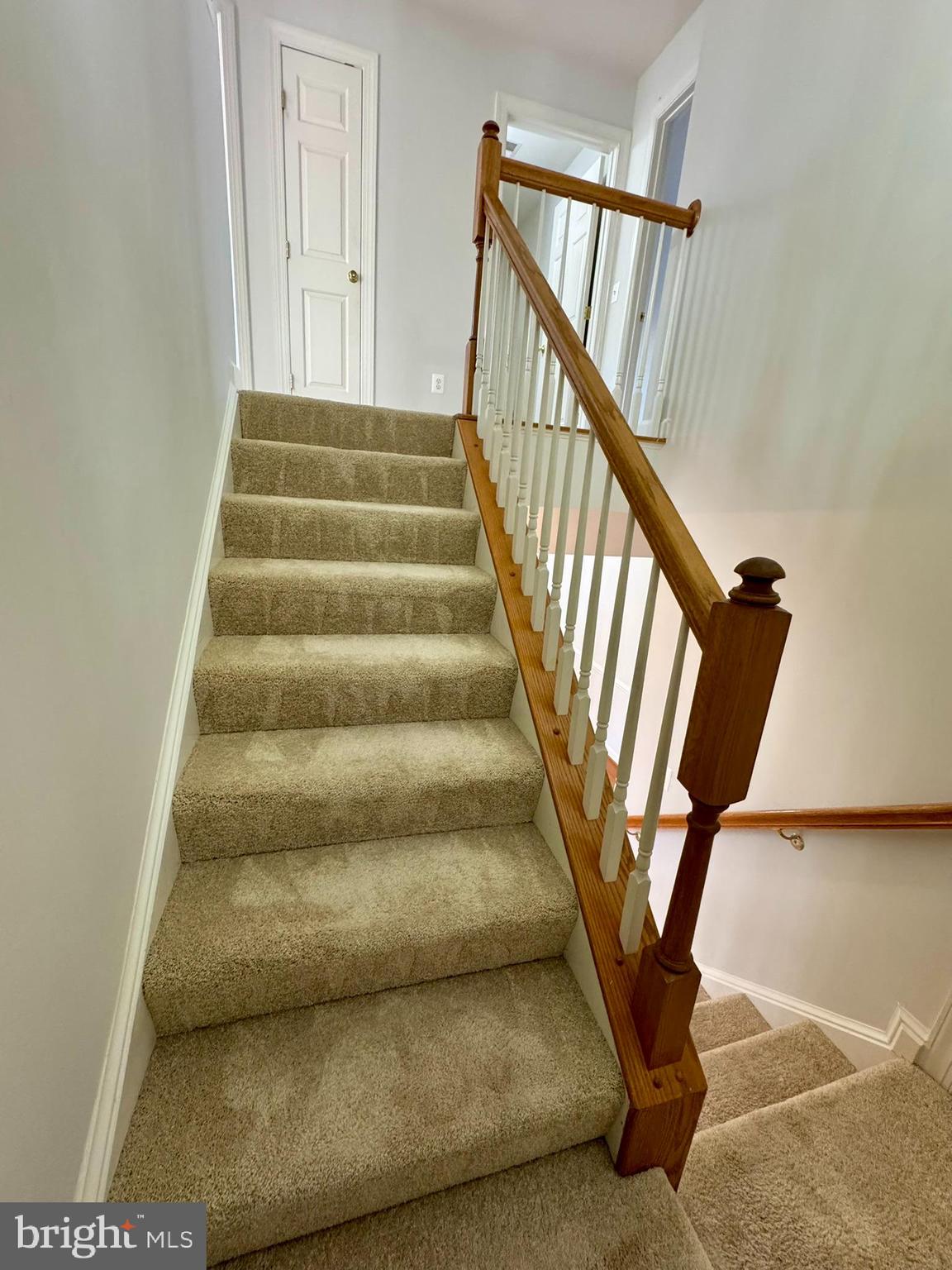 RIVER CREEK - Residential Lease