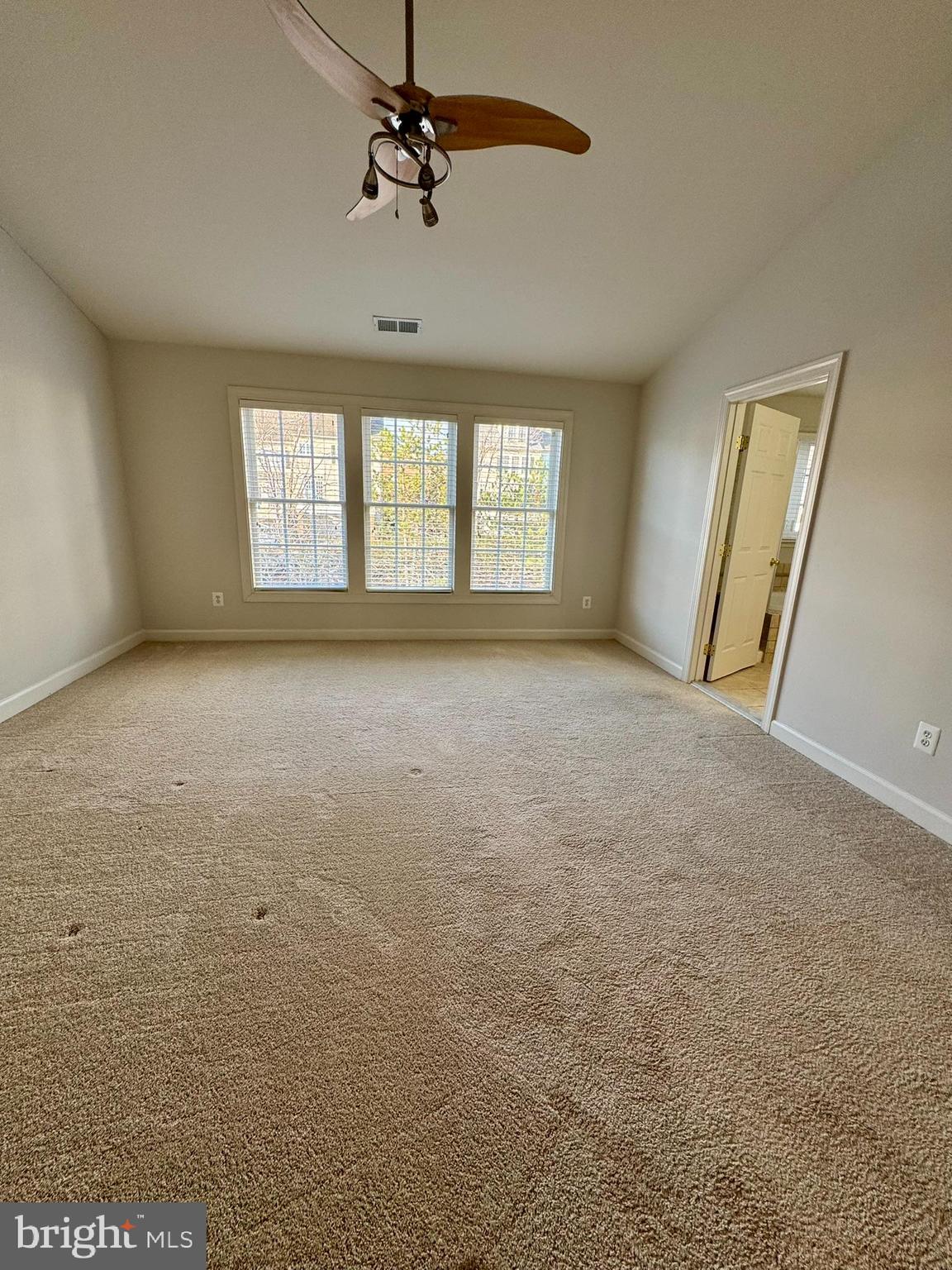 RIVER CREEK - Residential Lease