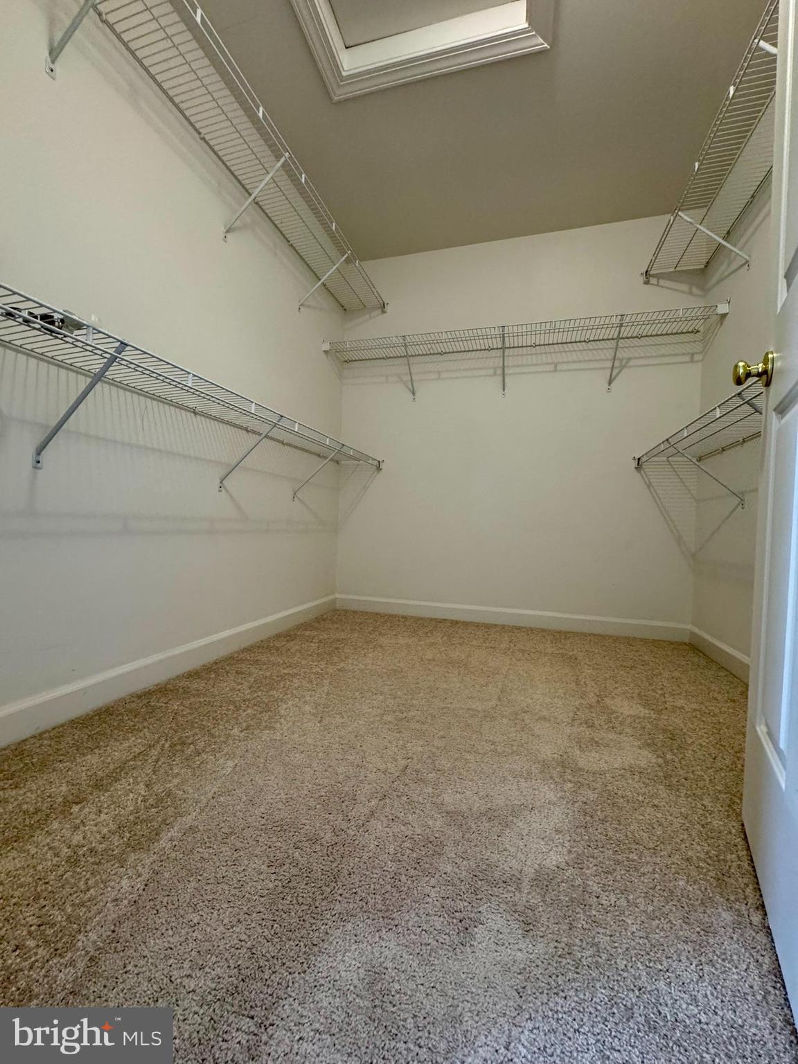 RIVER CREEK - Residential Lease