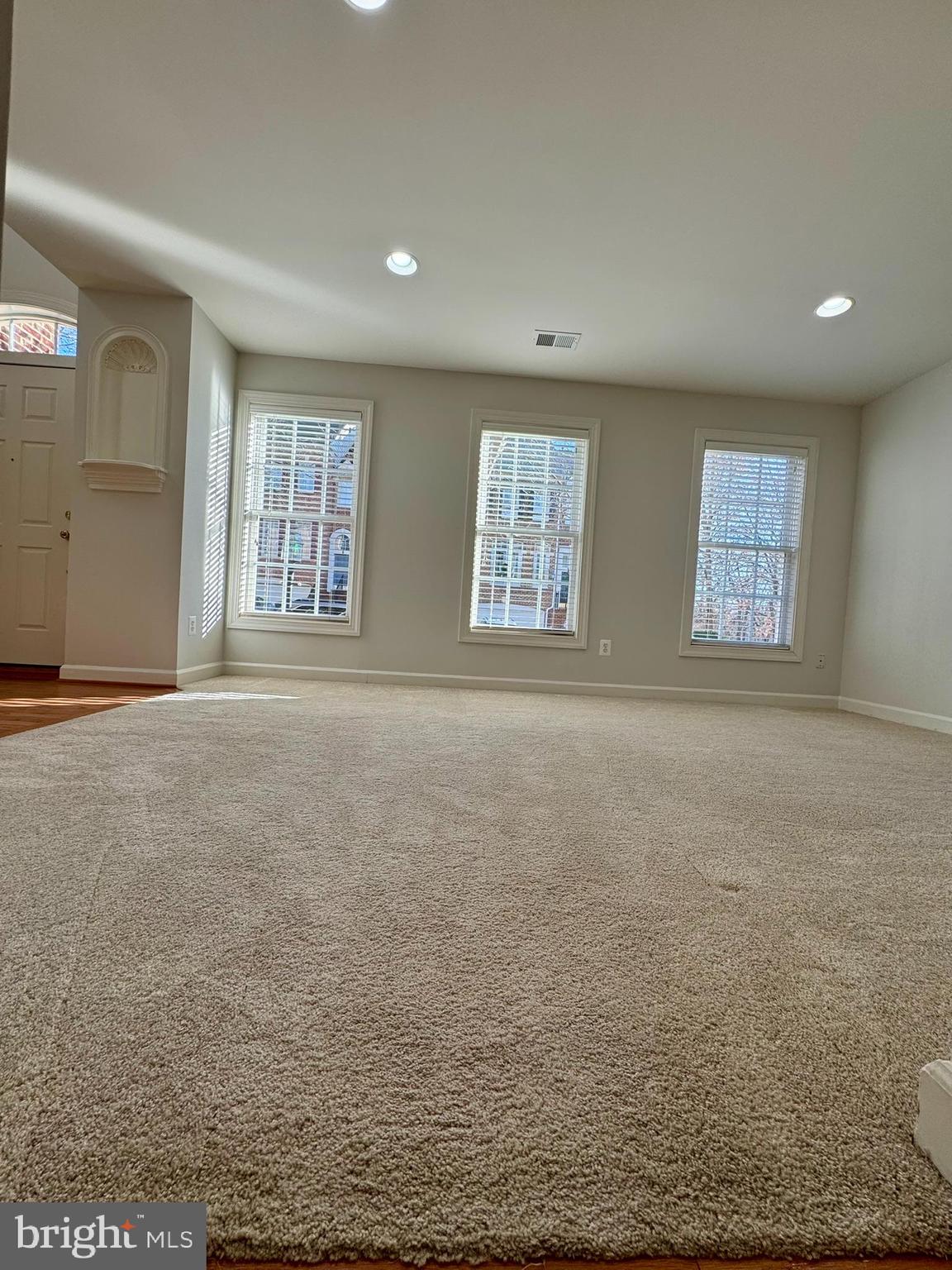 RIVER CREEK - Residential Lease