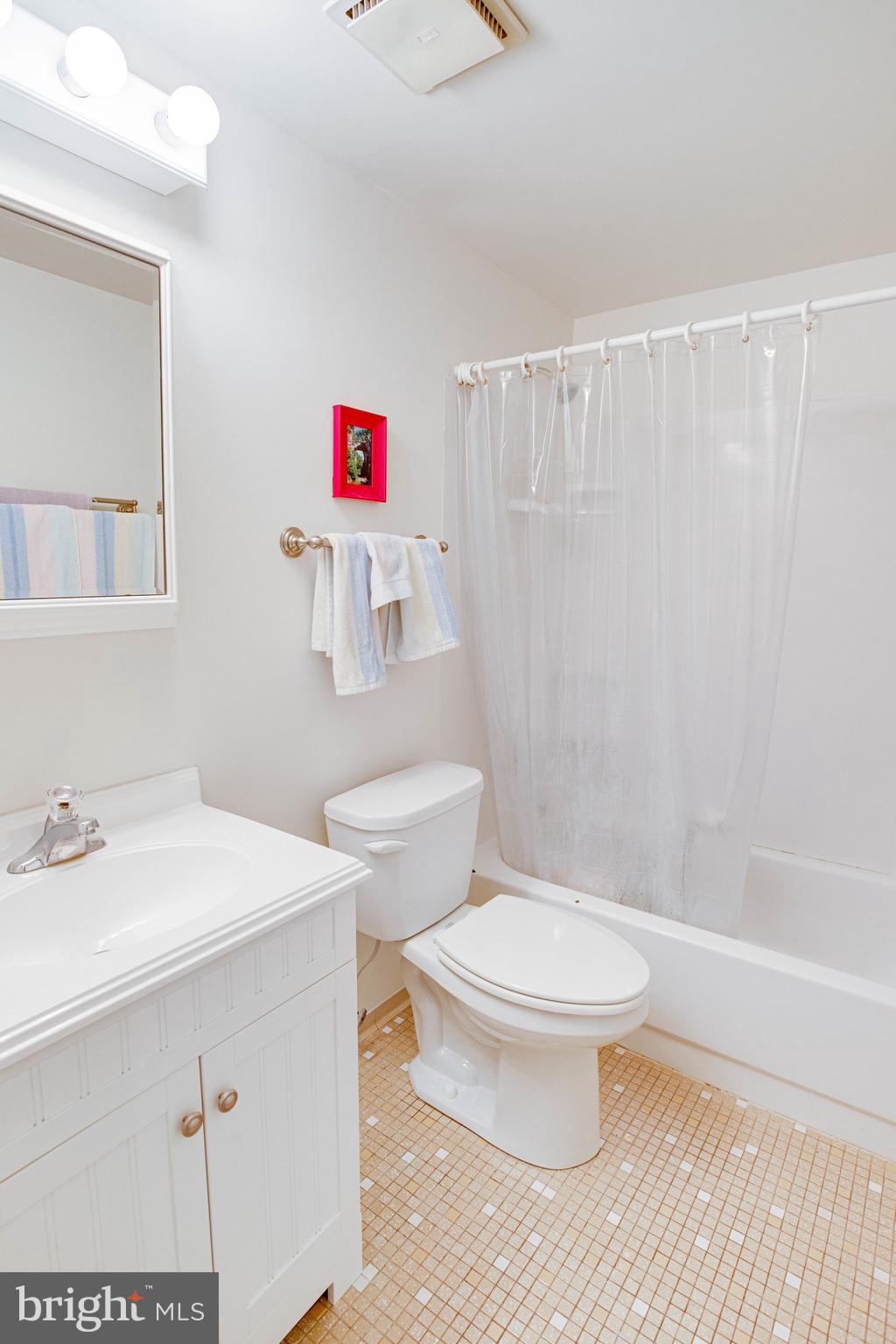 DALE CITY - Residential Lease