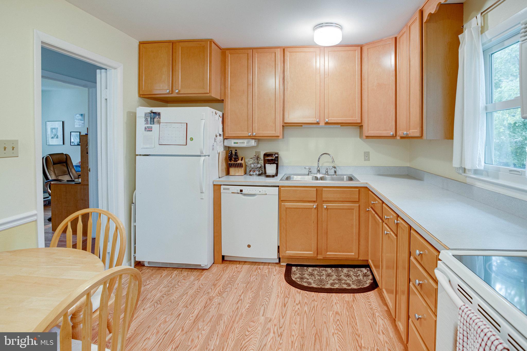 DALE CITY - Residential Lease