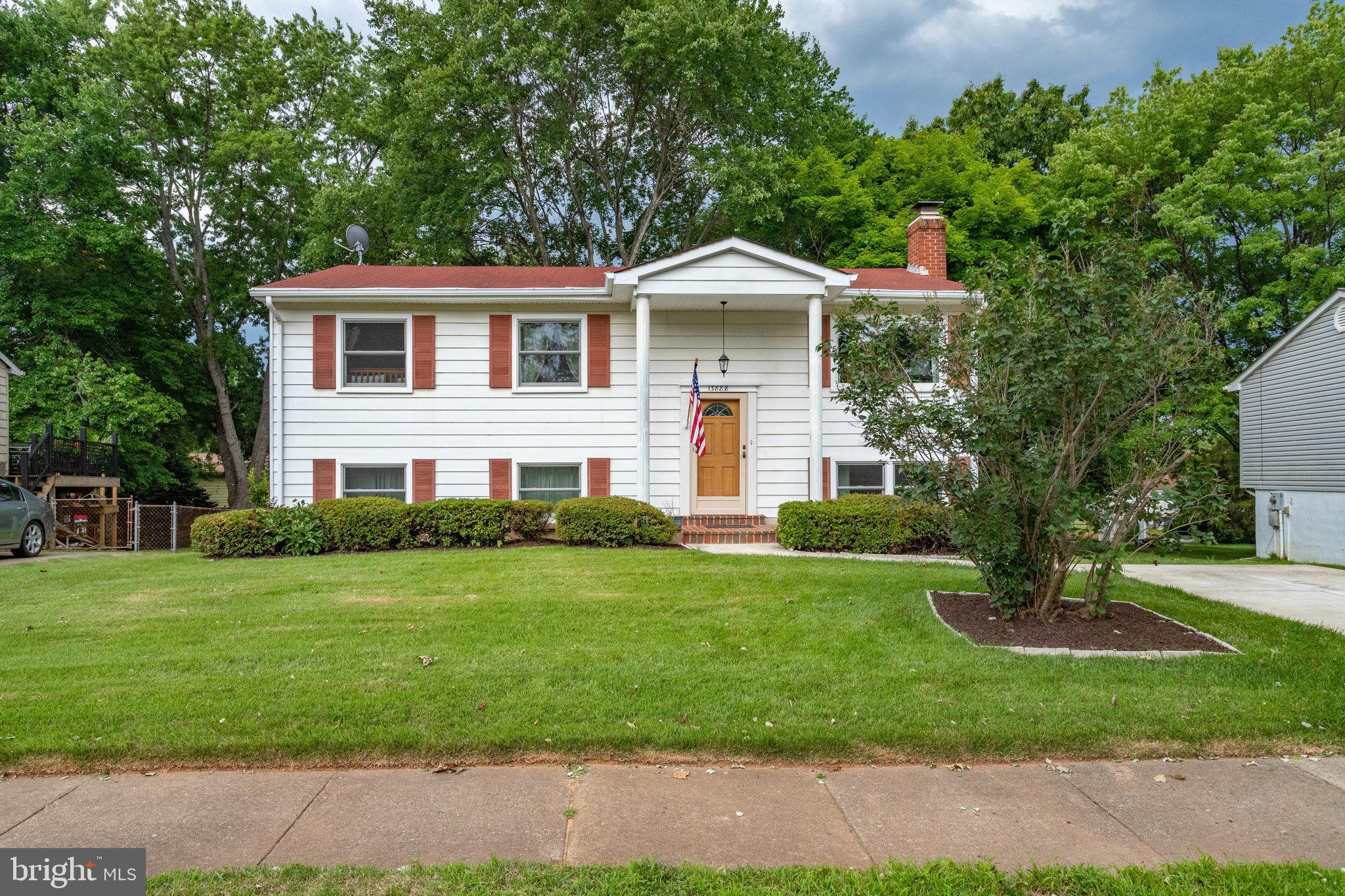 DALE CITY - Residential Lease