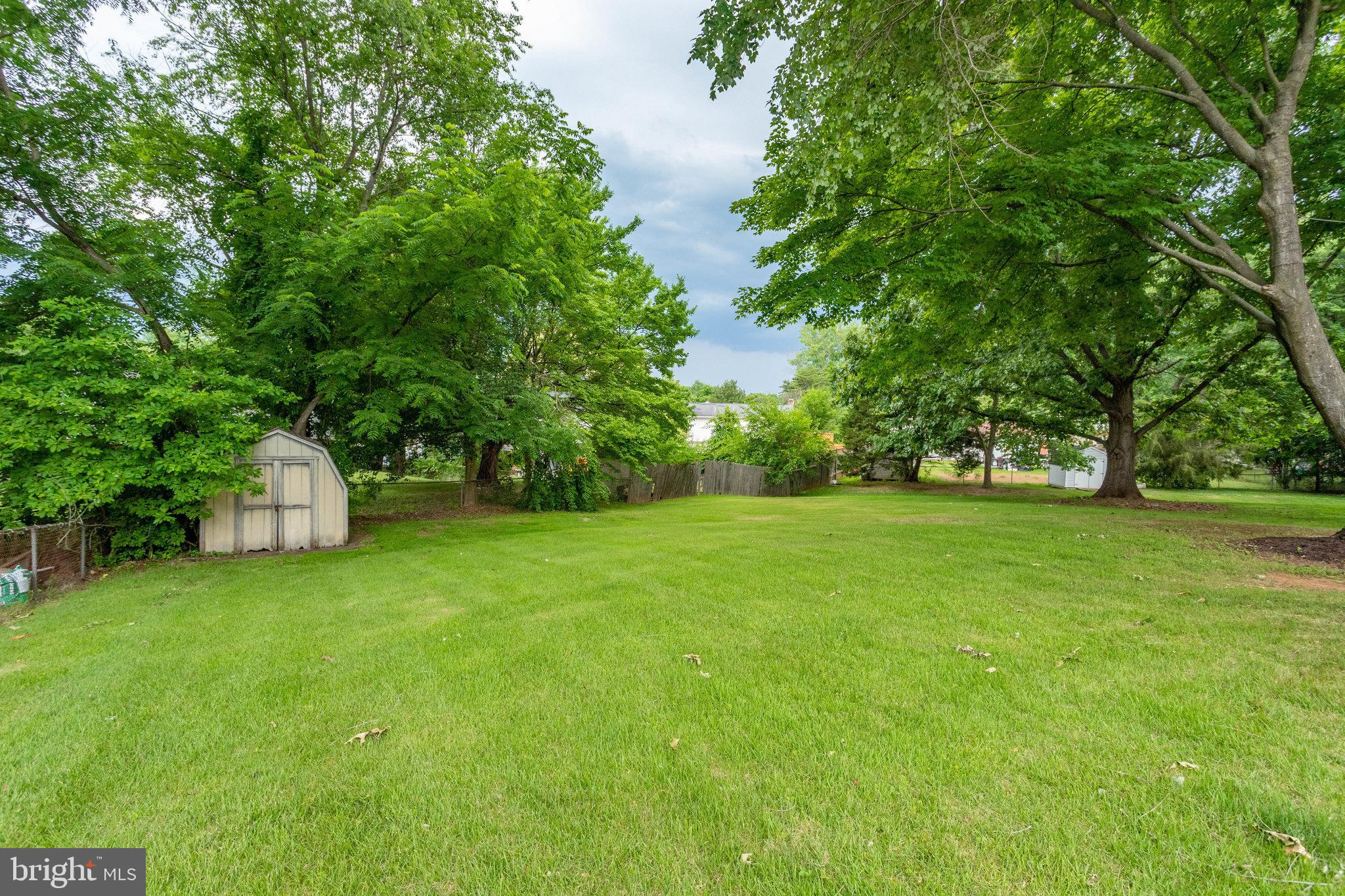 DALE CITY - Residential Lease