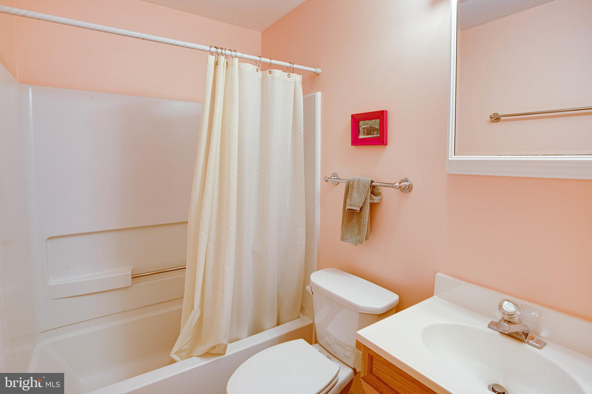 DALE CITY - Residential Lease