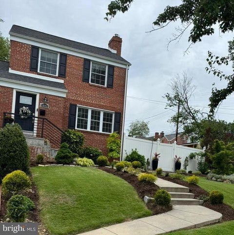 Homes For Rent - 9006 Linton Street<br/> SILVER SPRING, MD 20901