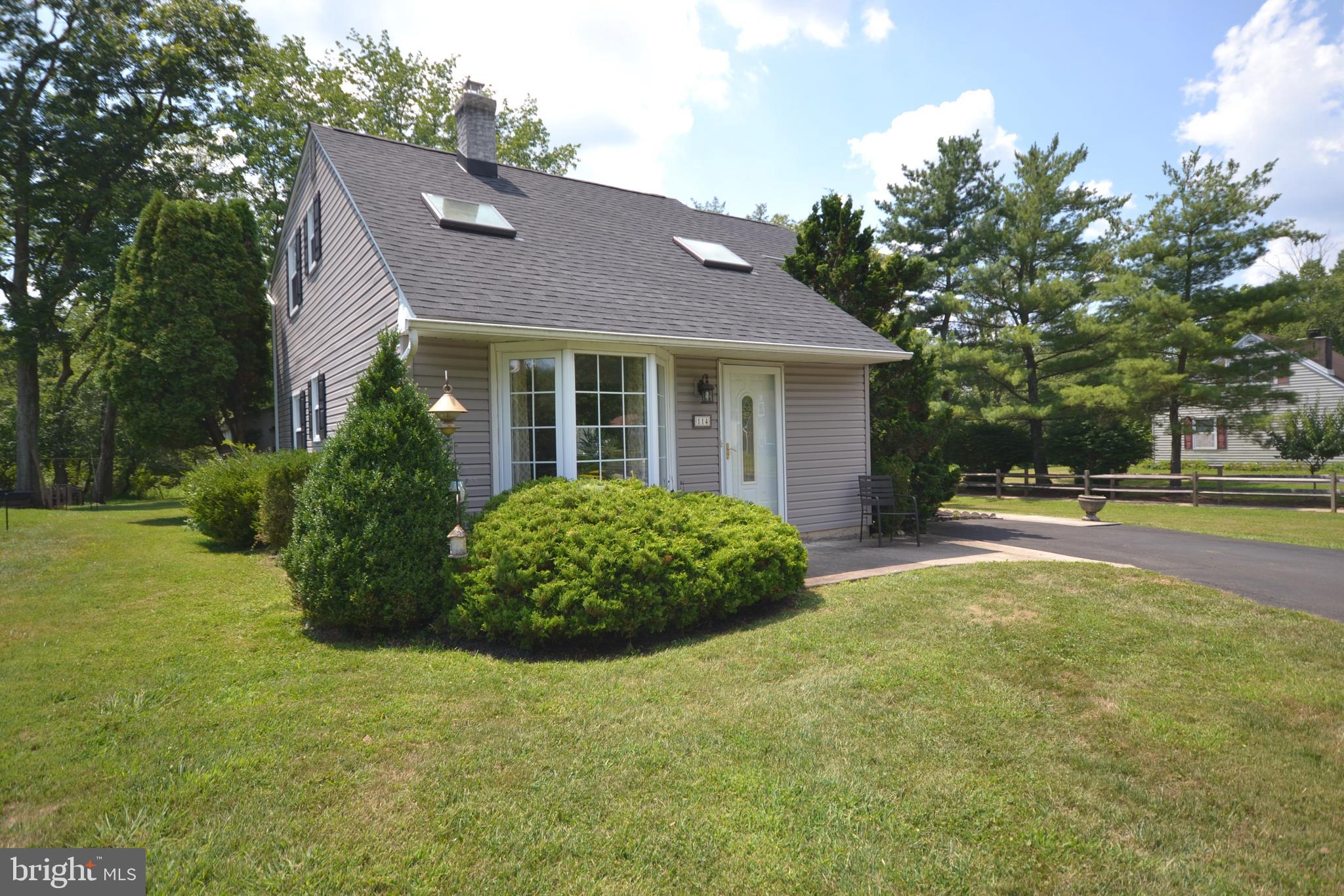 Welcome to this delightful Cape Cod-style home, brimming with character and modern updates, nestled in desirable Upper Gwynedd. This 4-bedroom, 2-bath beauty has been thoughtfully renovated throughout, offering the perfect blend of charm and contemporary living.
The main floor is filled with natural light from front to back. Soaring ceilings in the living room create an open, airy feel, while the dedicated dining room offers the perfect space for gatherings and meals. The kitchen offers immaculate white cabinetry, granite counters and stainless steel appliances. A spacious bedroom and full bath can also be found on the main level, ideal for guests or convenient one-floor living.
The second floor boasts 3 additional bedrooms, 1 full bath and plenty of closet space.
Enjoy peace of mind with a brand new roof, newer windows and siding, updated mechanicals, and all-new flooring throughout the main floor. Both bathrooms have been updated and showcase modern finishes. The backyard is a sanctuary for relaxation, offering a patio overlooking mature trees, a lovely landscaped yard and a walking trail, perfect for morning strolls or evening walks right from your yard. Extended driveway can fit 4+ cars, This move-in ready gem is a rare find—don’t miss your opportunity to own a beautifully updated home in a fantastic location!