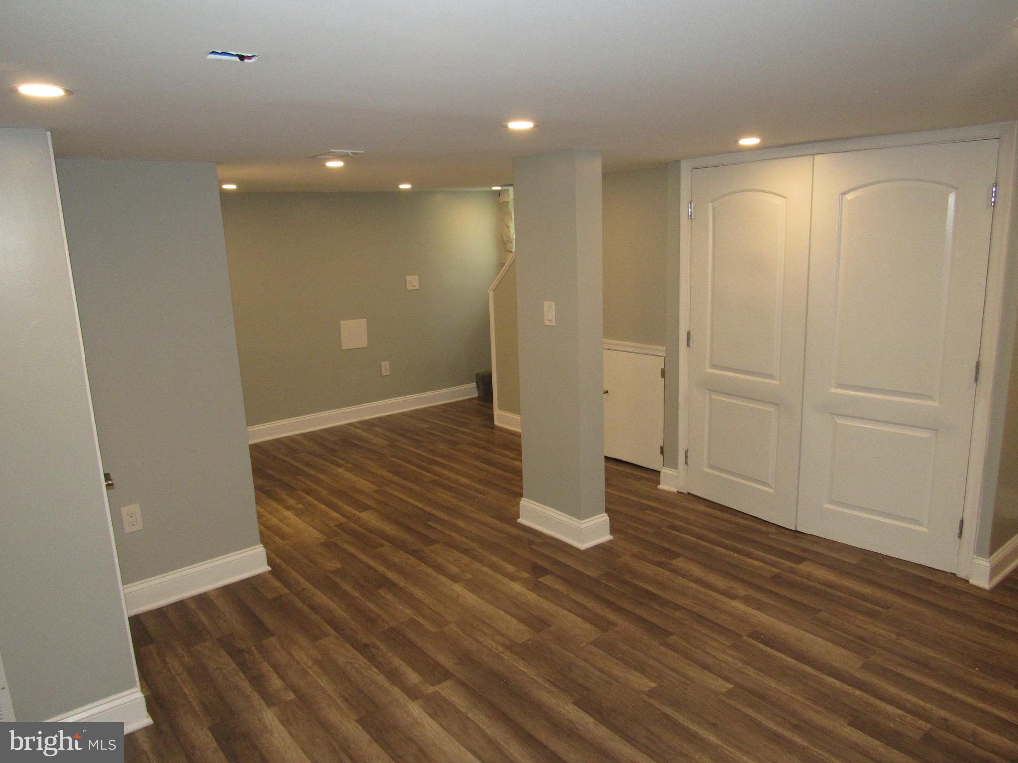 ARLINGTON - Residential