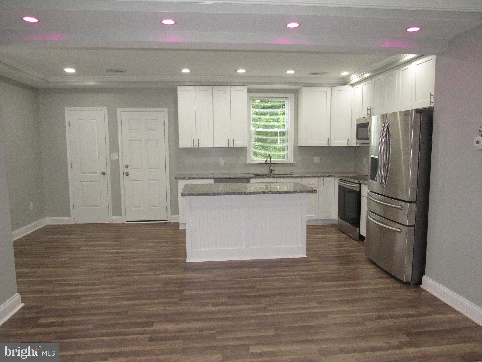 ARLINGTON - Residential