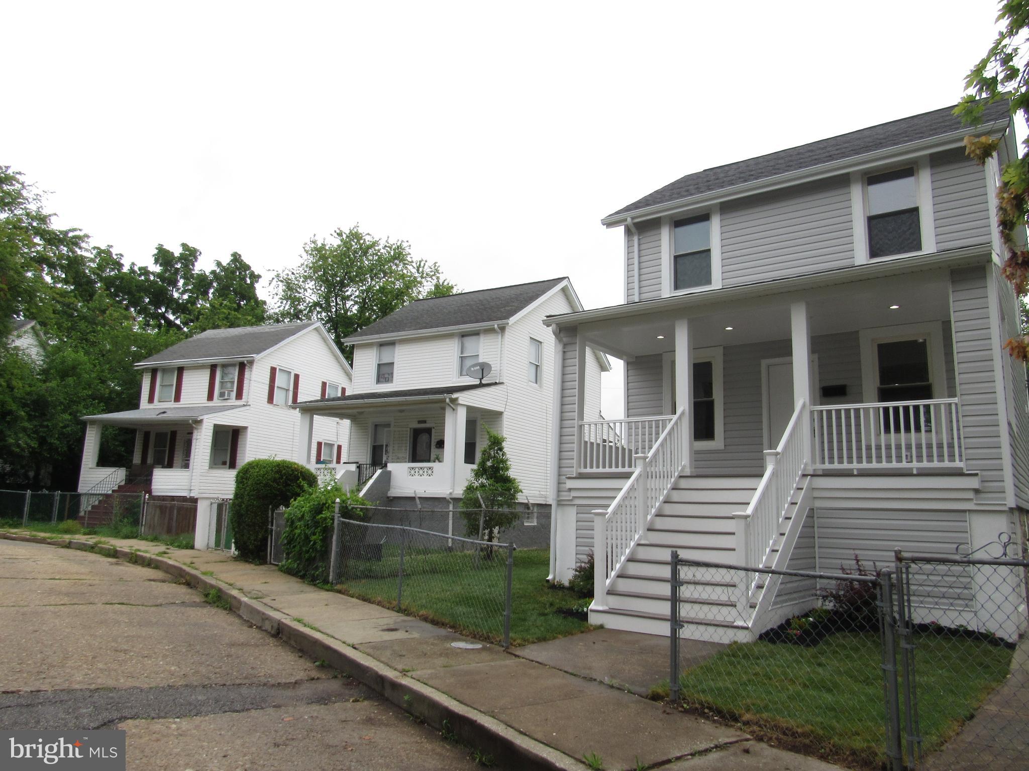 ARLINGTON - Residential