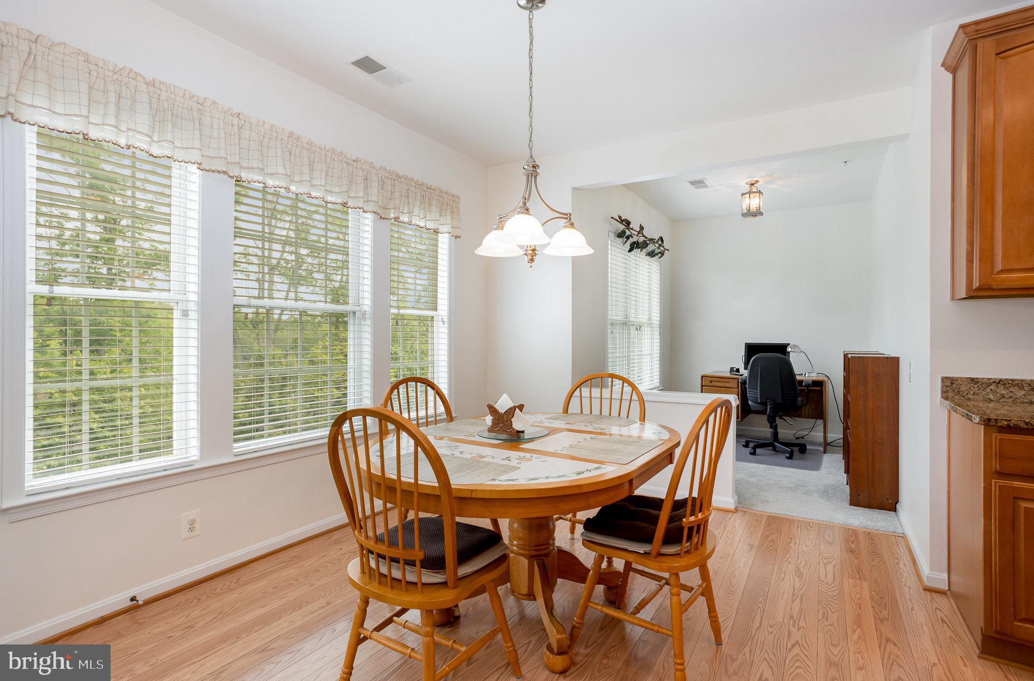 FOREST VIEW - Residential