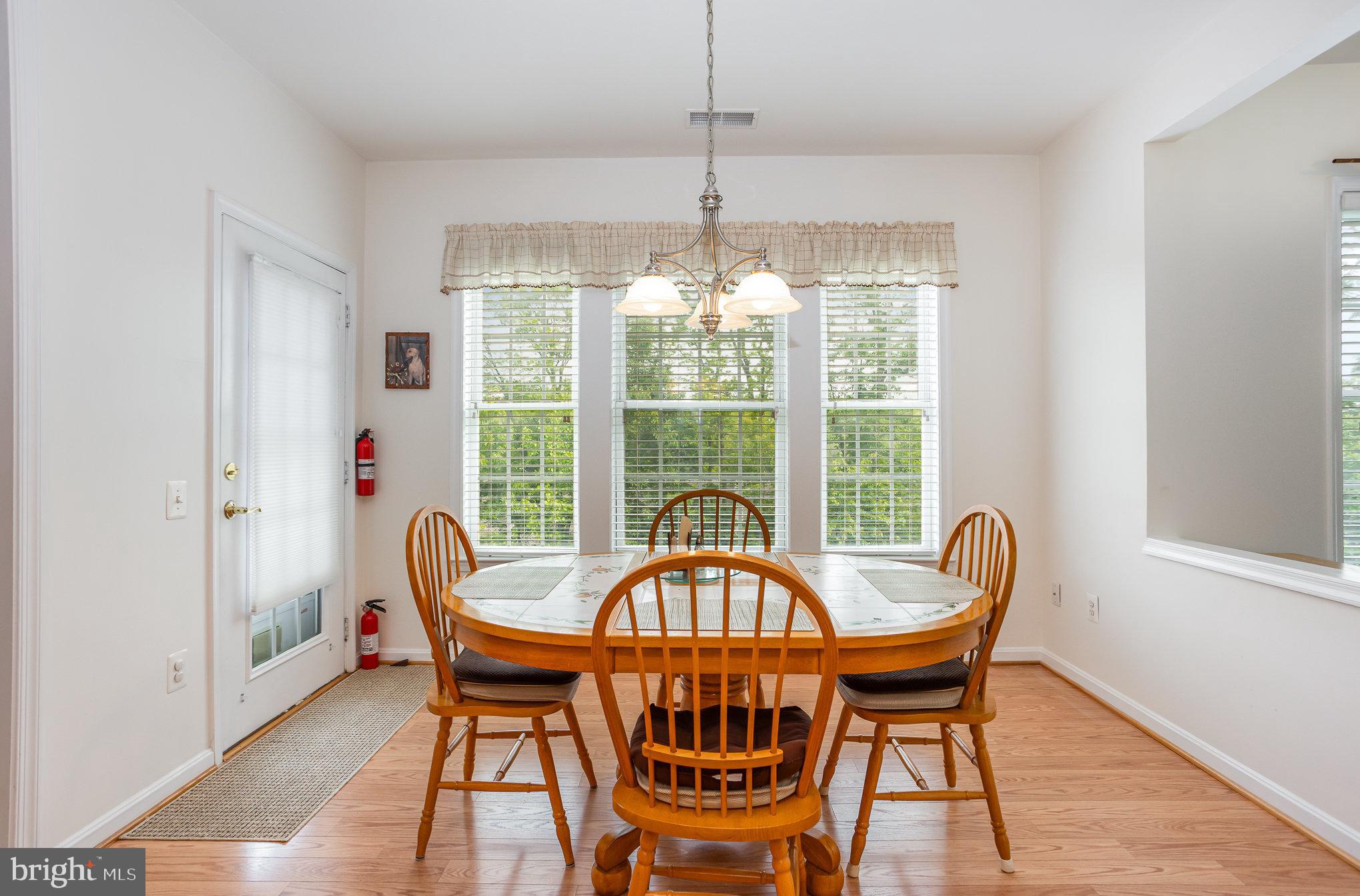 FOREST VIEW - Residential