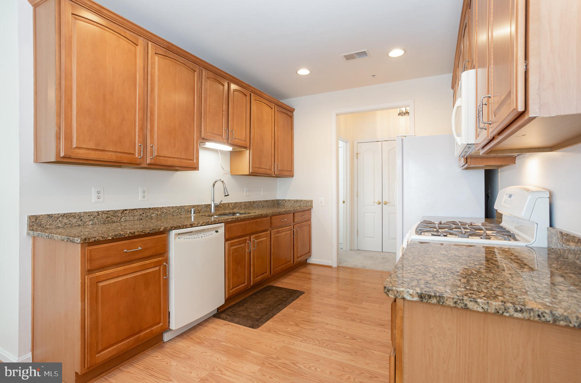 FOREST VIEW - Residential