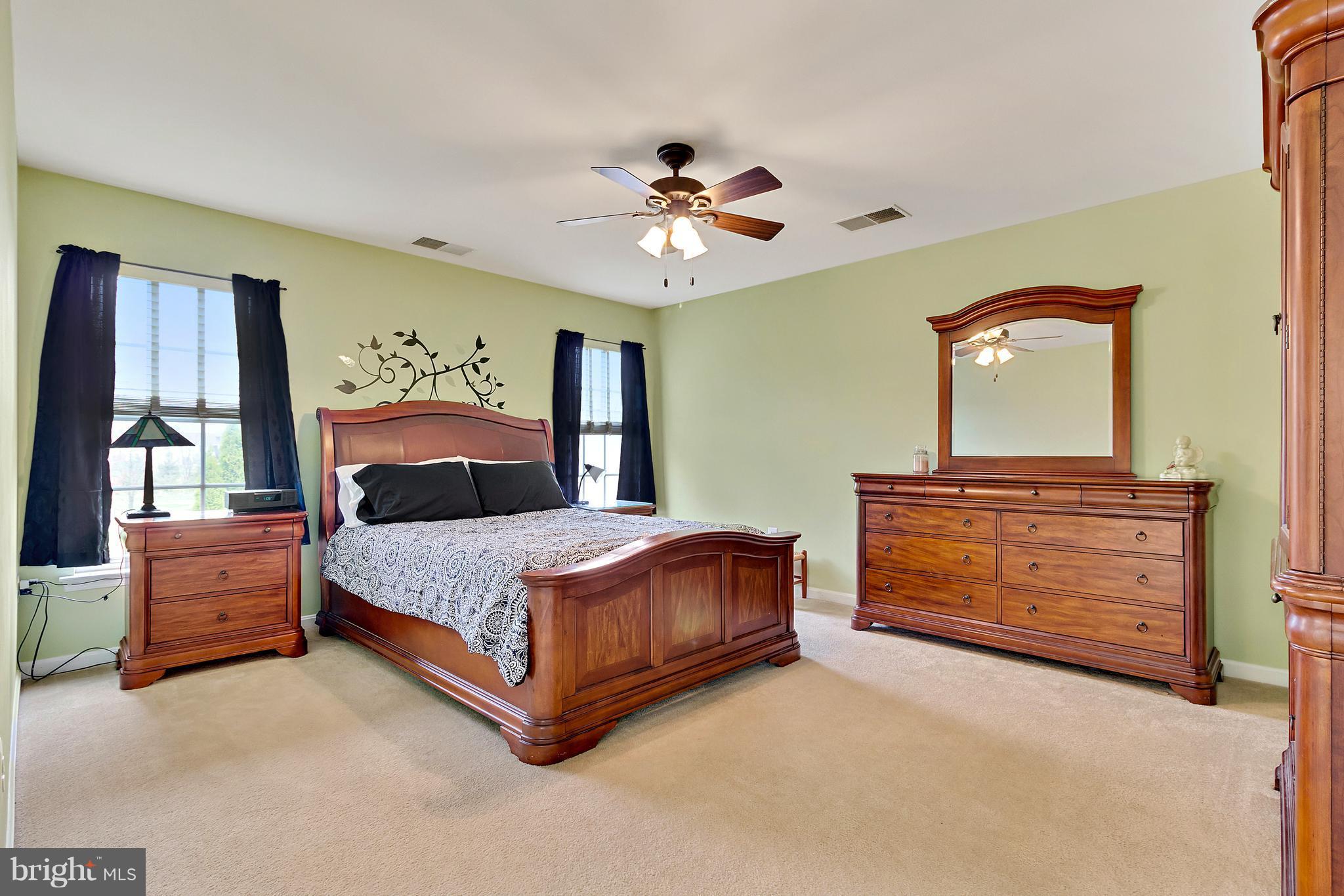 HOMEPLACE ON PELHAMS REACH - Residential