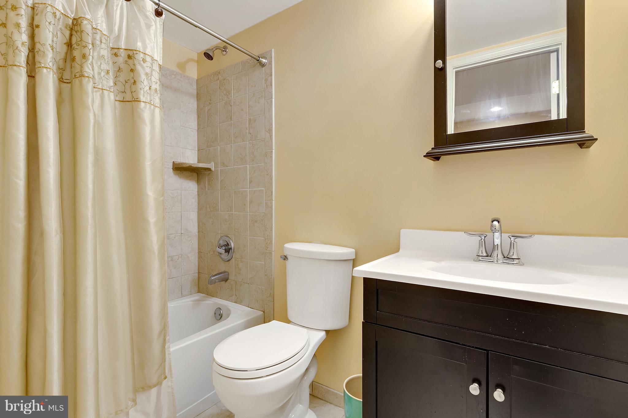 HOMEPLACE ON PELHAMS REACH - Residential