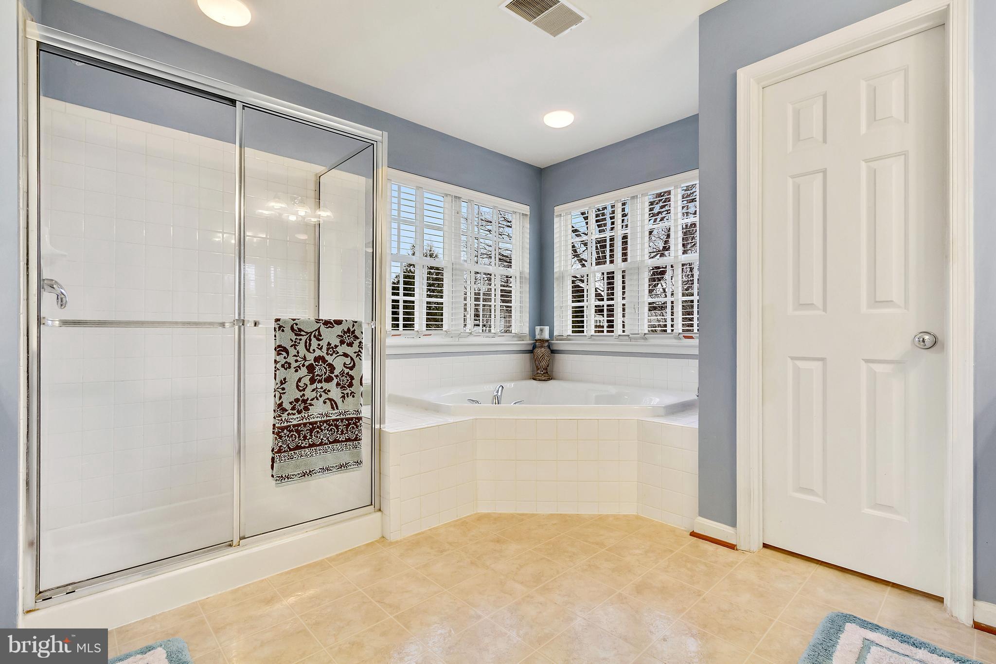 HOMEPLACE ON PELHAMS REACH - Residential