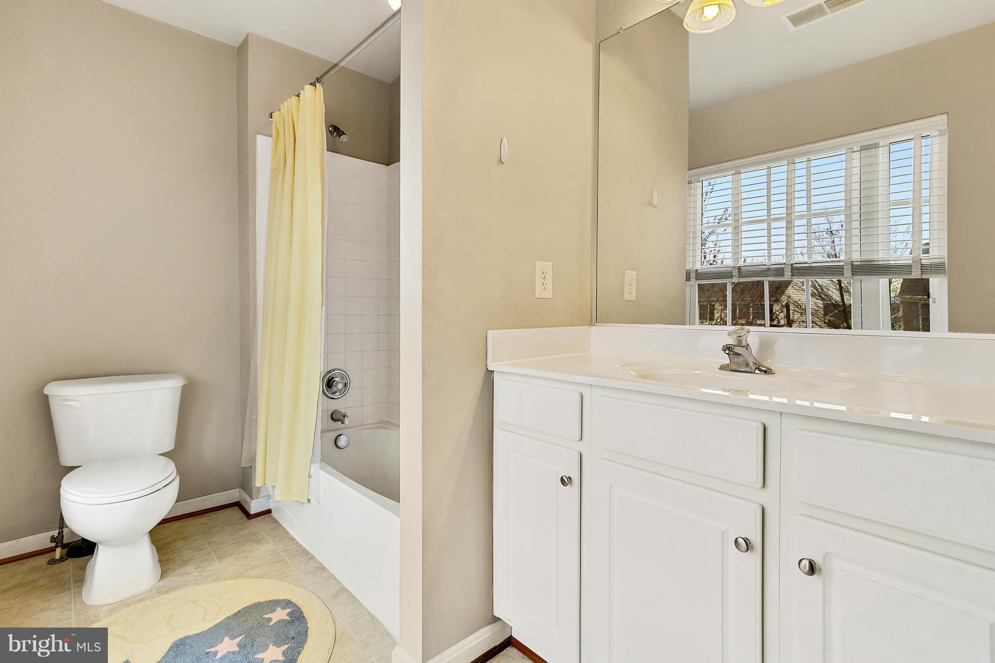 HOMEPLACE ON PELHAMS REACH - Residential