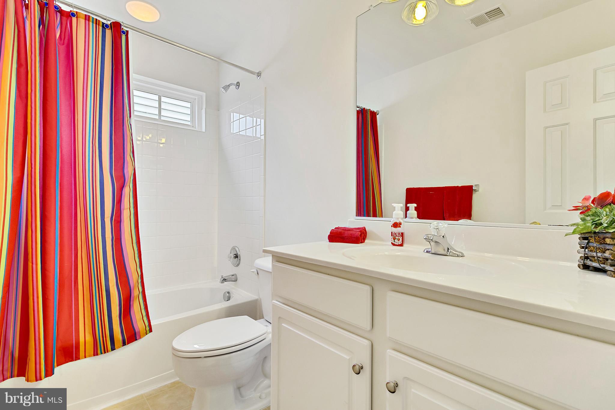 HOMEPLACE ON PELHAMS REACH - Residential