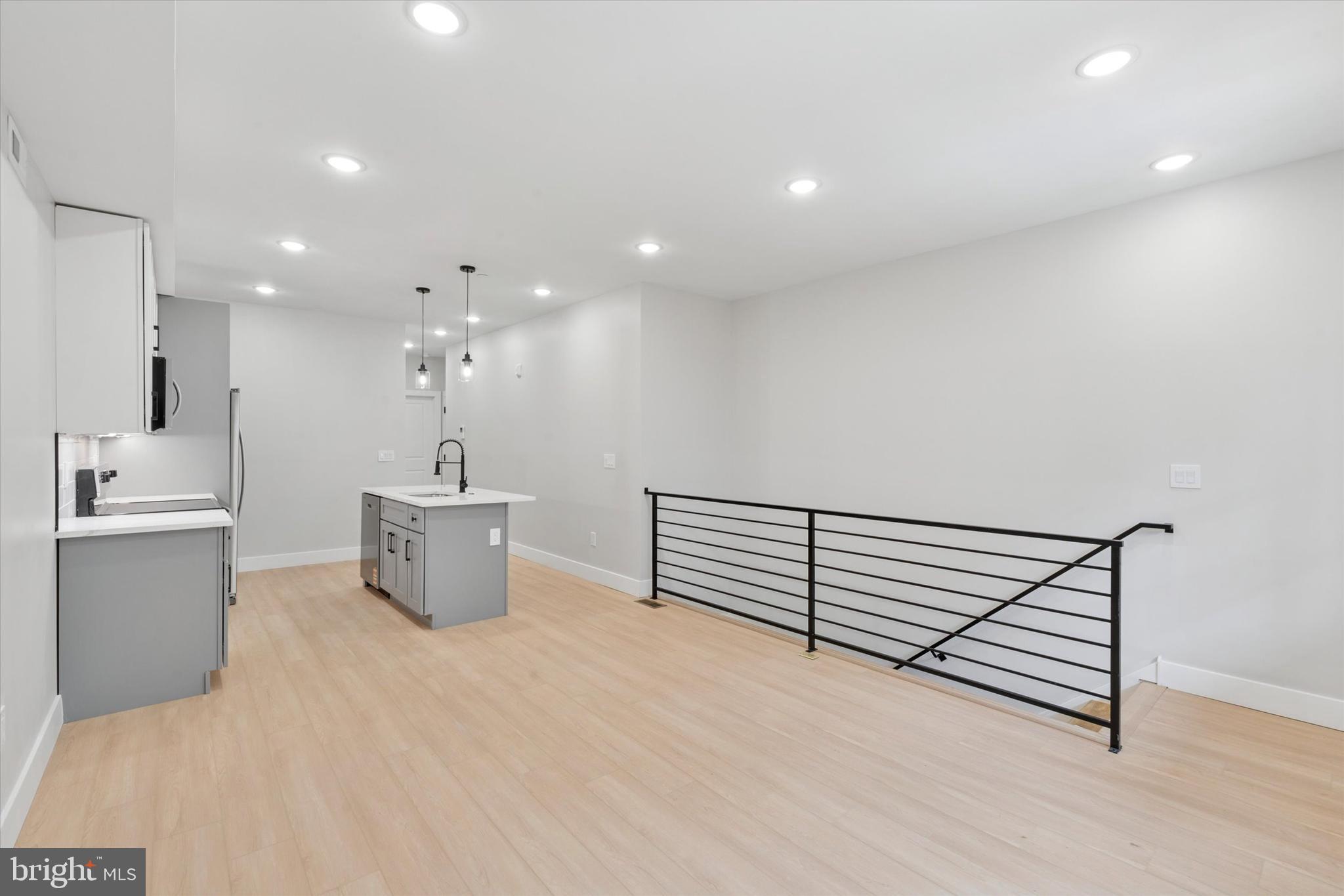 518 W SUSQUEHANNA AVENUE