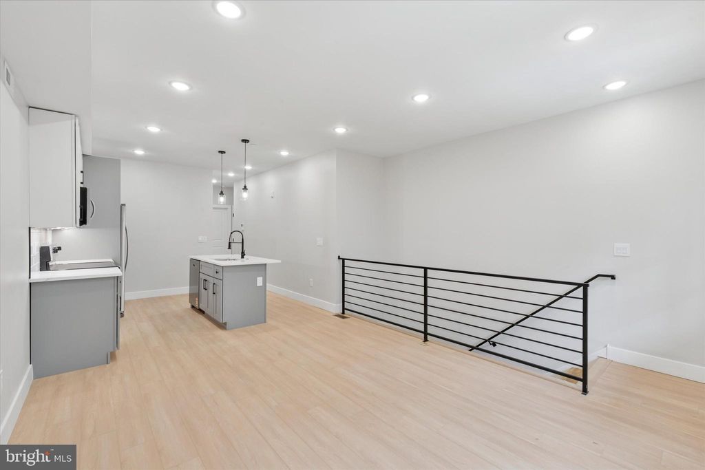 Photo of 518 W Susquehanna Avenue, PHILADELPHIA, PA 19122 (MLS # PAPH2571052)