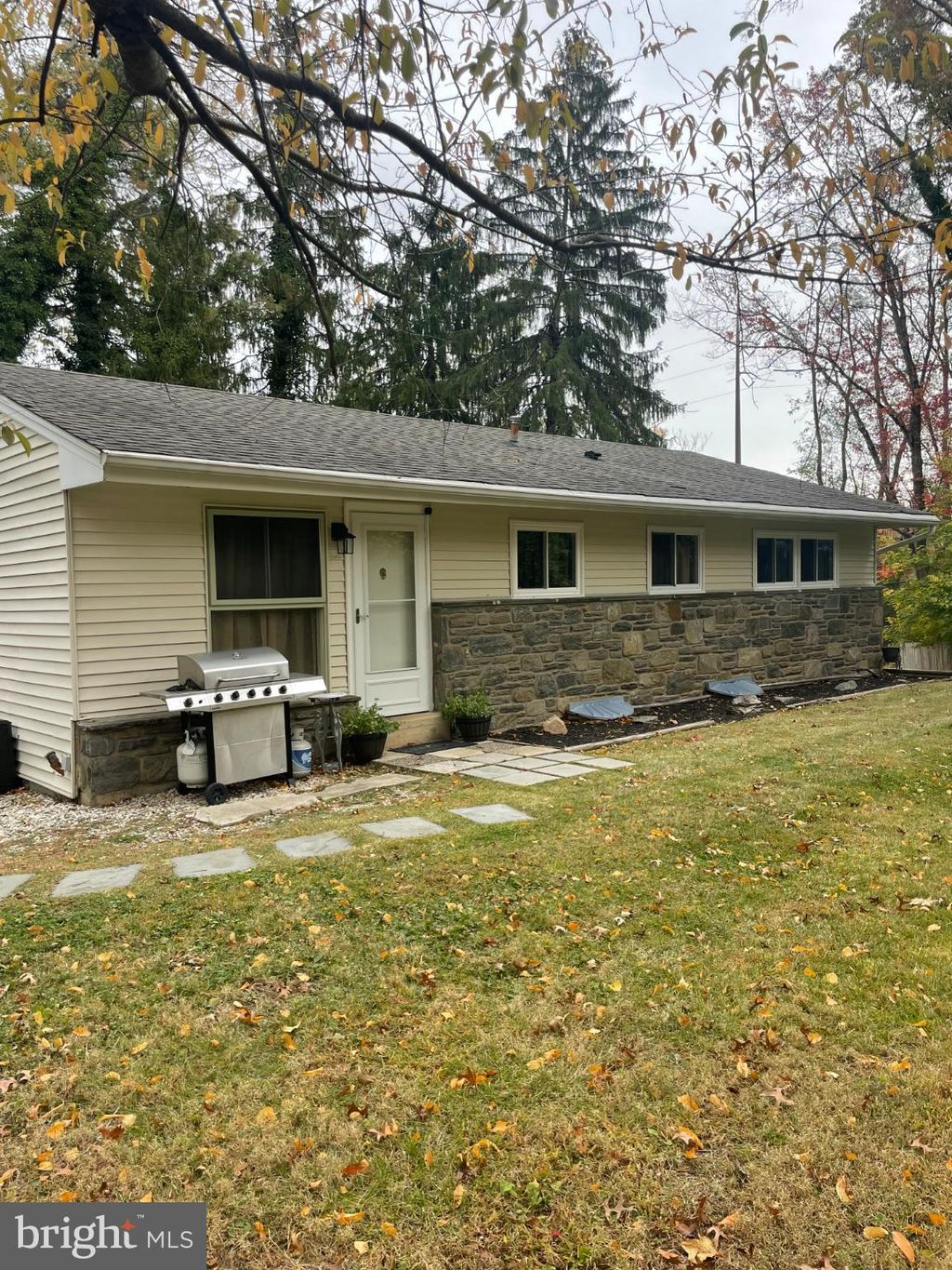 Photo of 54 War Trophy Lane, MEDIA, PA 19063 (MLS # PADE2103768)