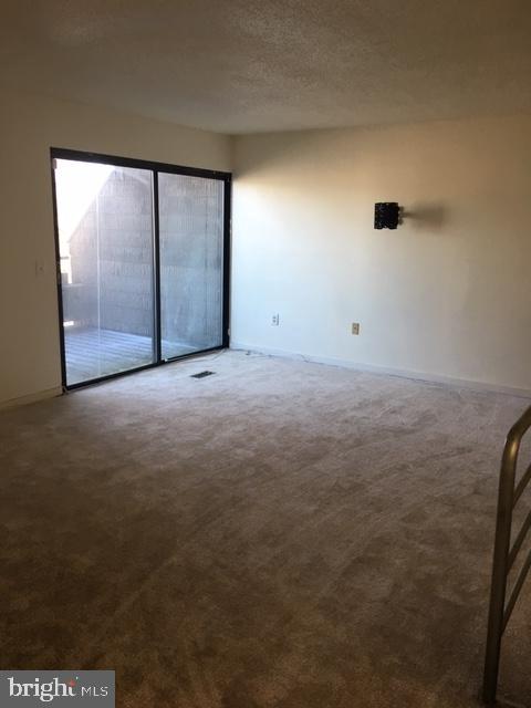 COLD SPRING NEWTOWN - Residential Lease