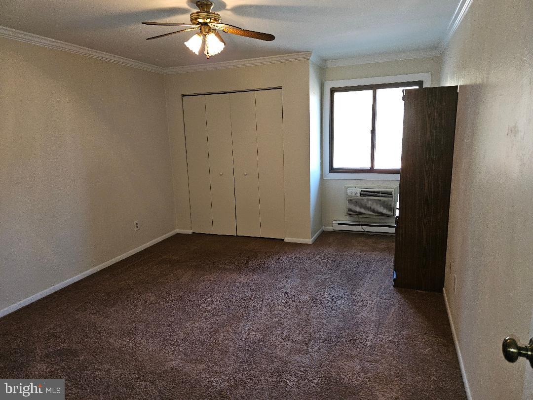 WOODMONT NORTH - Residential