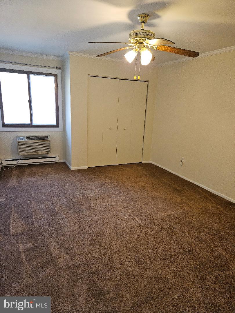 WOODMONT NORTH - Residential