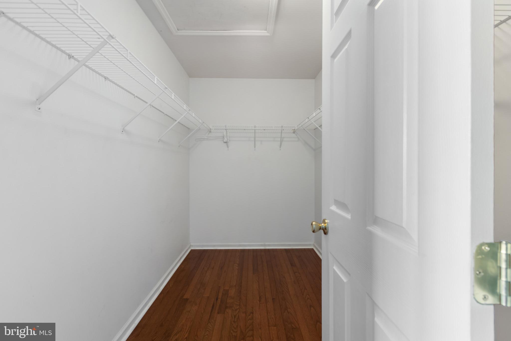 BRENFORD WOODS - Residential