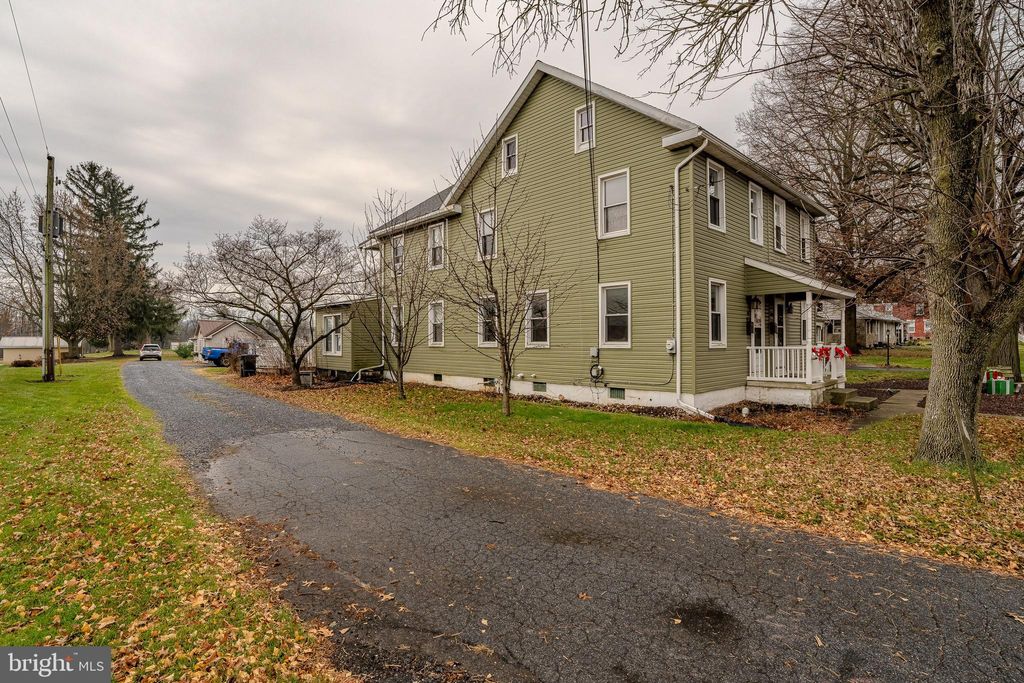 Photo of 321 E High Street, Manheim, PA 17545 (MLS # PALA2044884)