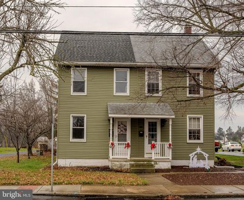 Photo of 321 E High Street, Manheim, PA 17545 (MLS # PALA2044884)
