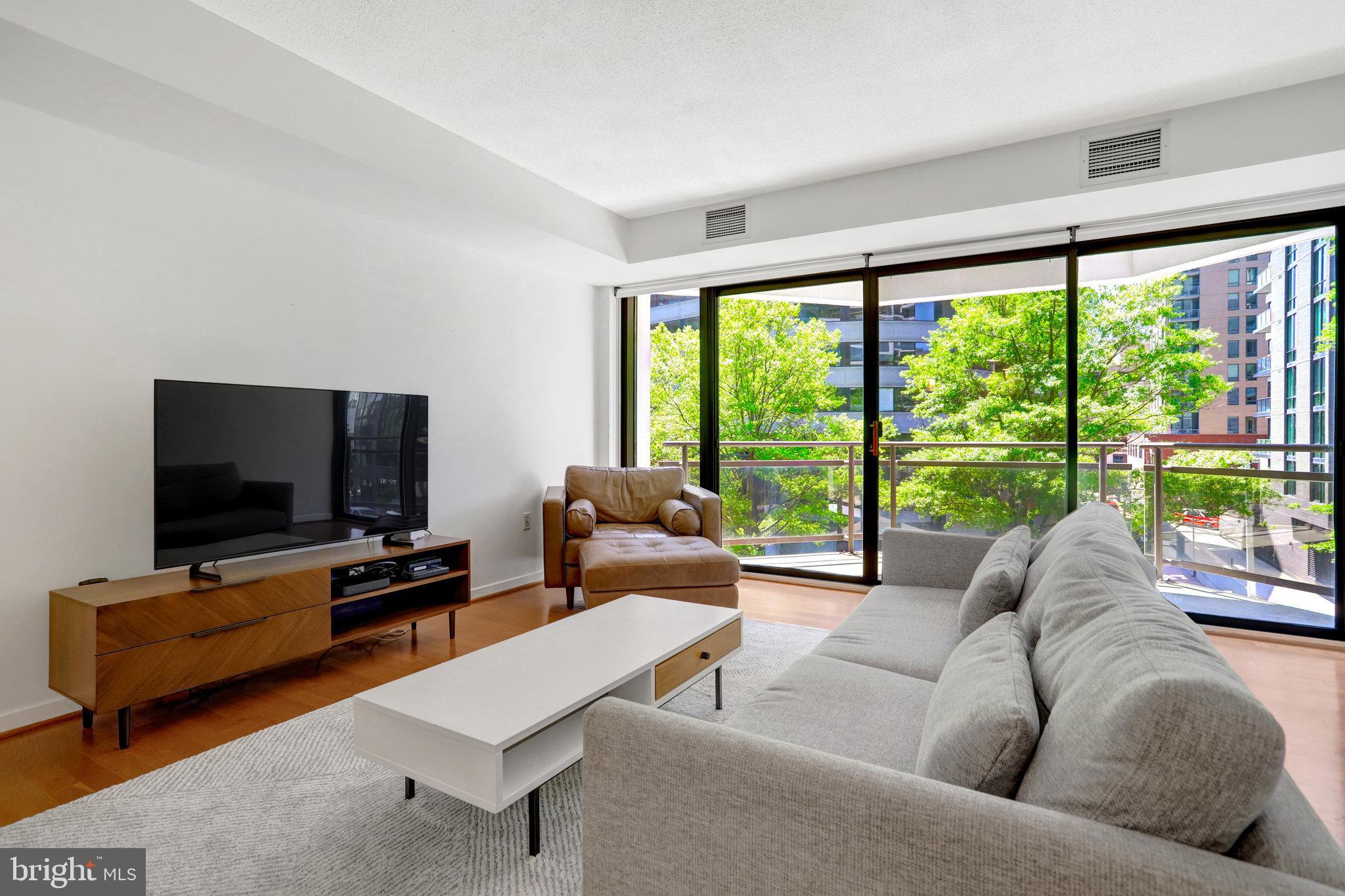 1530 KEY BOULEVARD 421