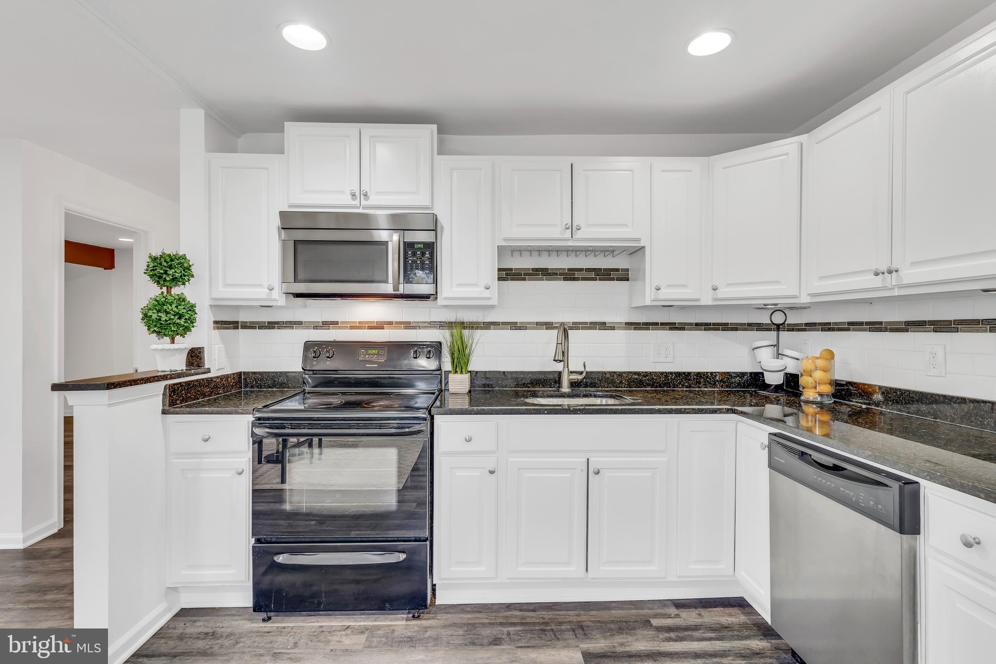 NEWTON VILLAGE - Residential