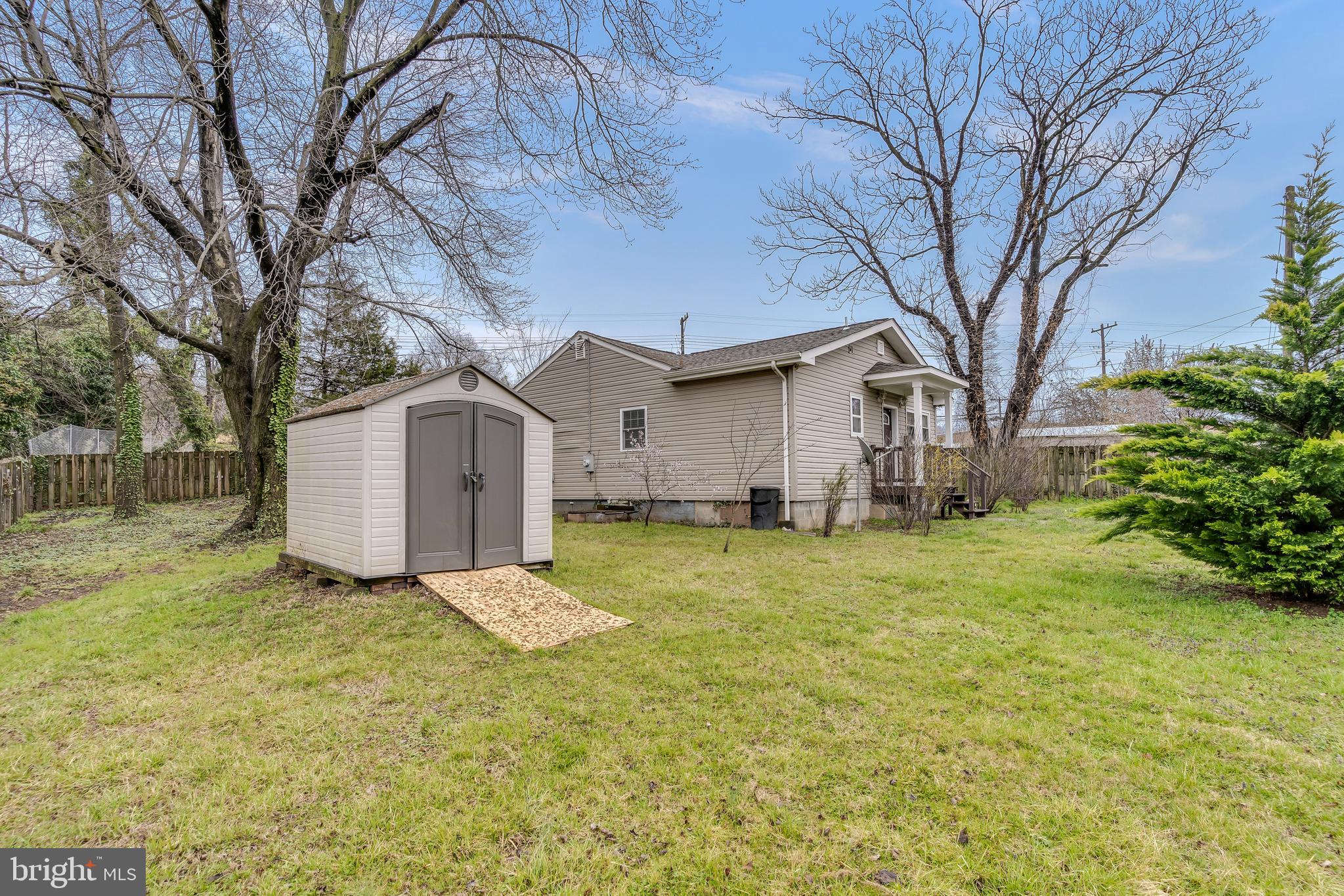 NEWTON VILLAGE - Residential