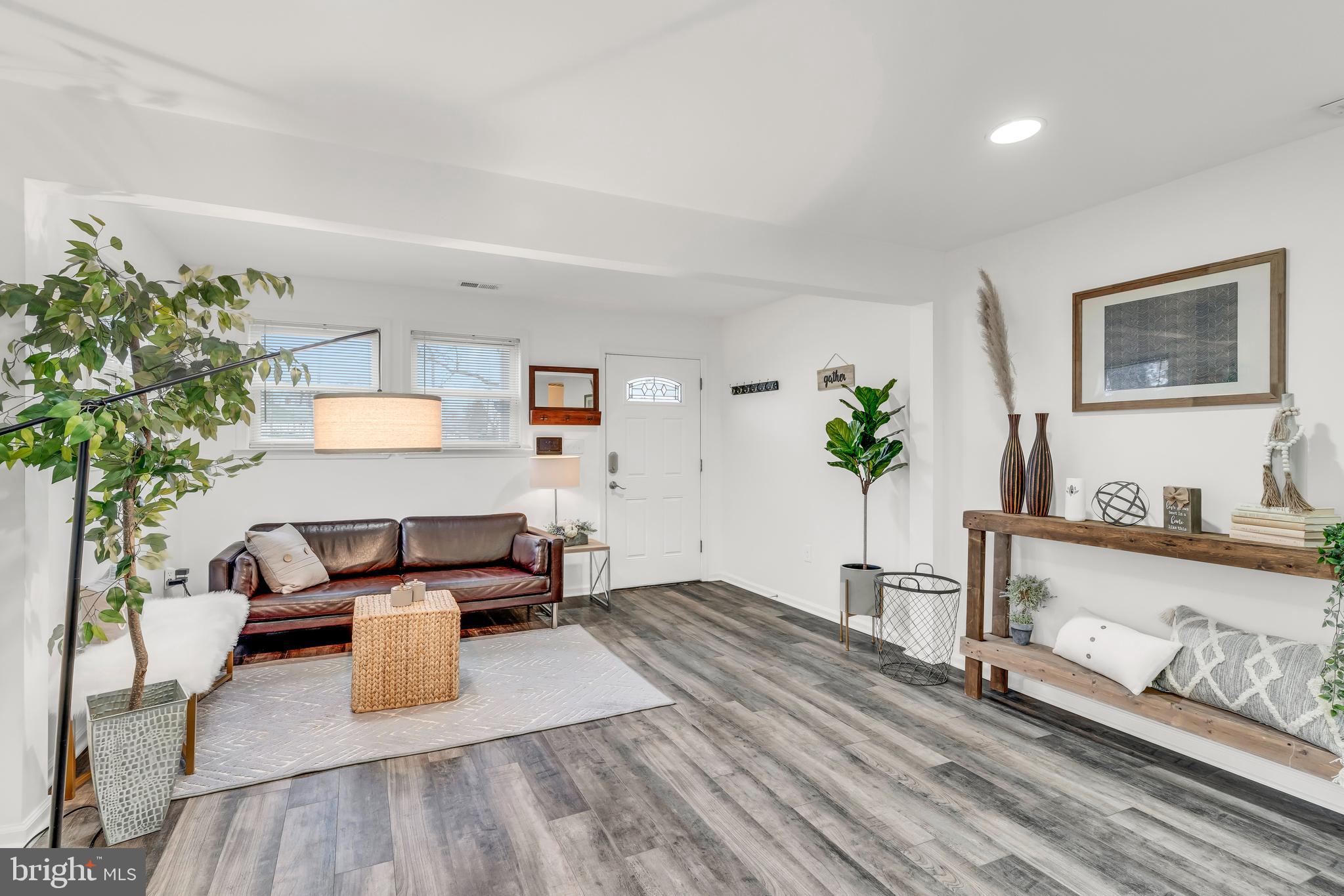 NEWTON VILLAGE - Residential