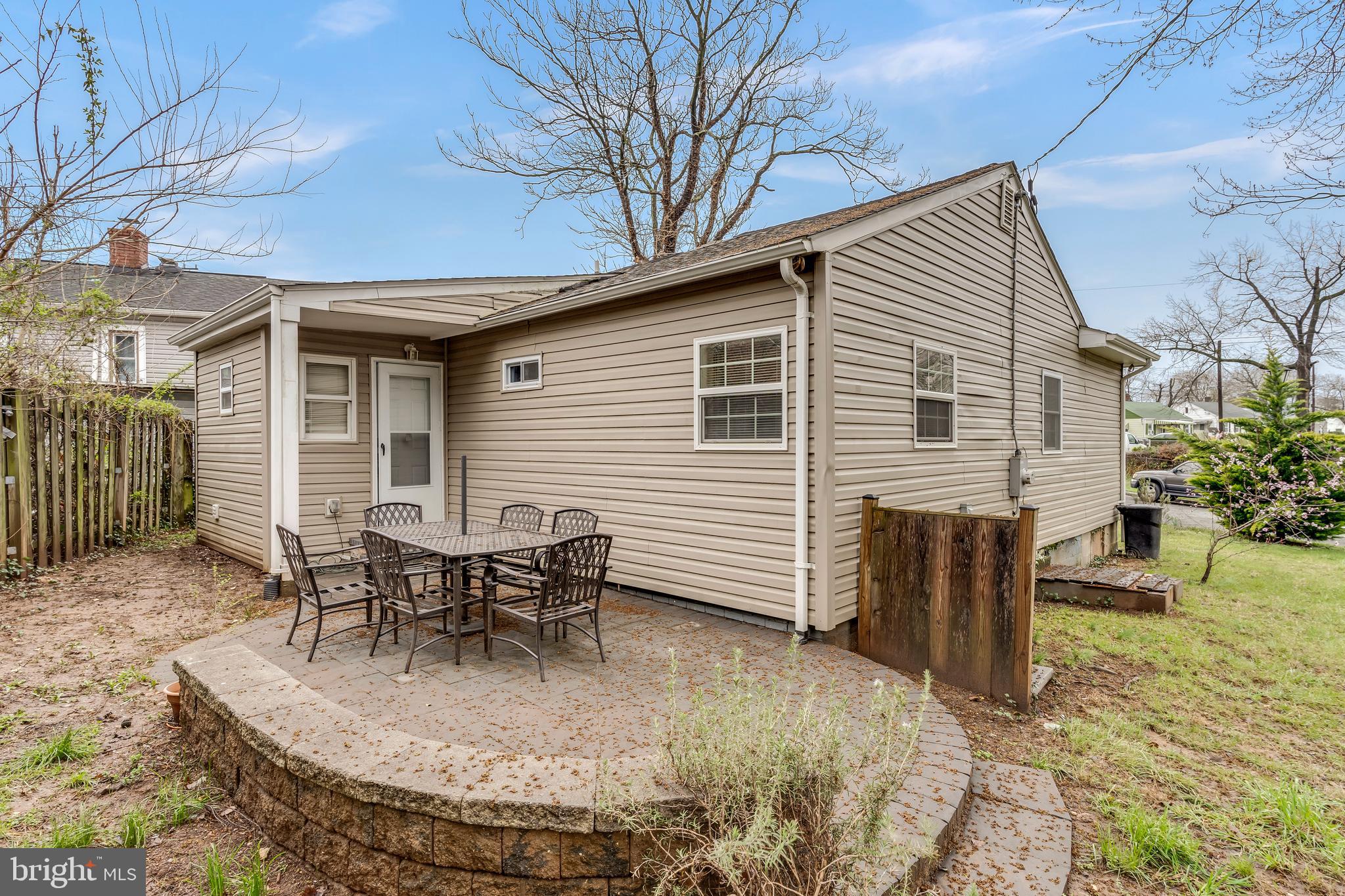 NEWTON VILLAGE - Residential