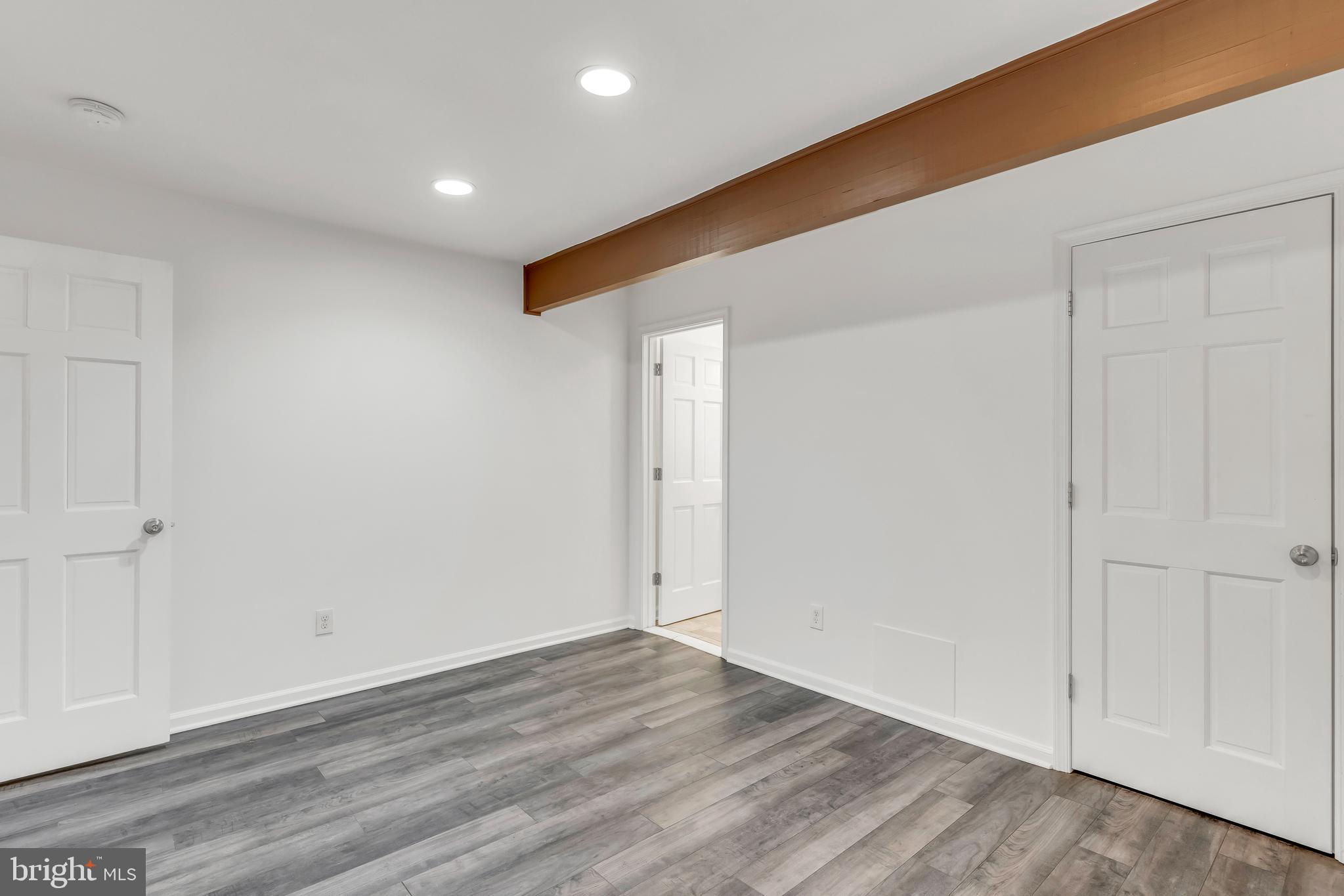 NEWTON VILLAGE - Residential